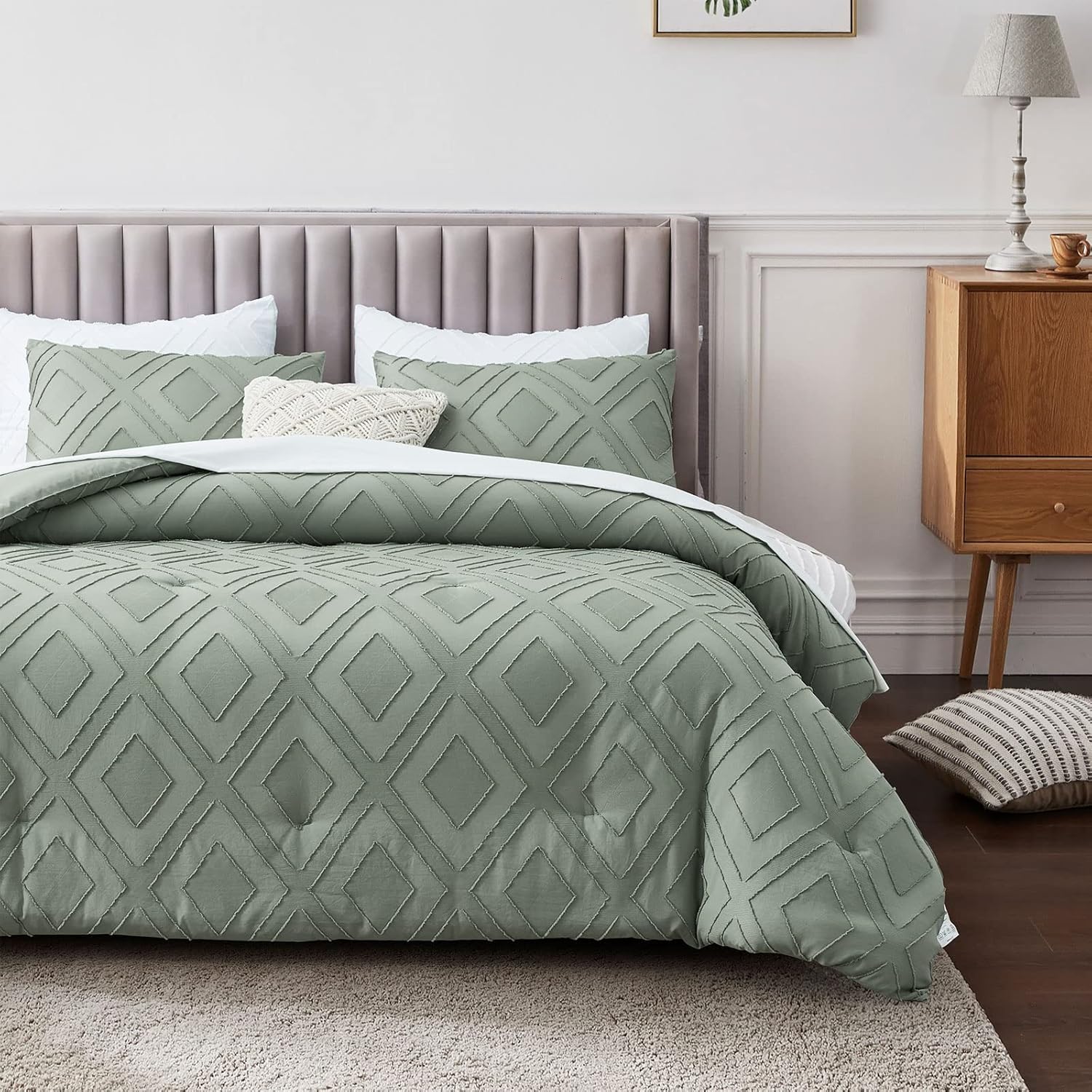 FROHAUL Boho Queen Comforter Set,Sage Green Rhombus Tufted Queen Size
