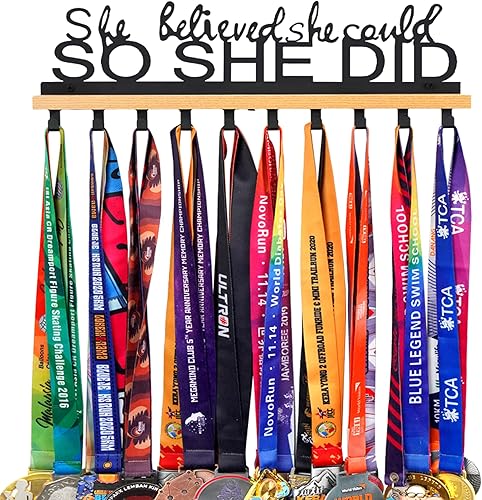 Goutoports Estante de exhibición para trofeos para medallas, estante de exhibición de medallas deportivas con madera, metal de acero negro