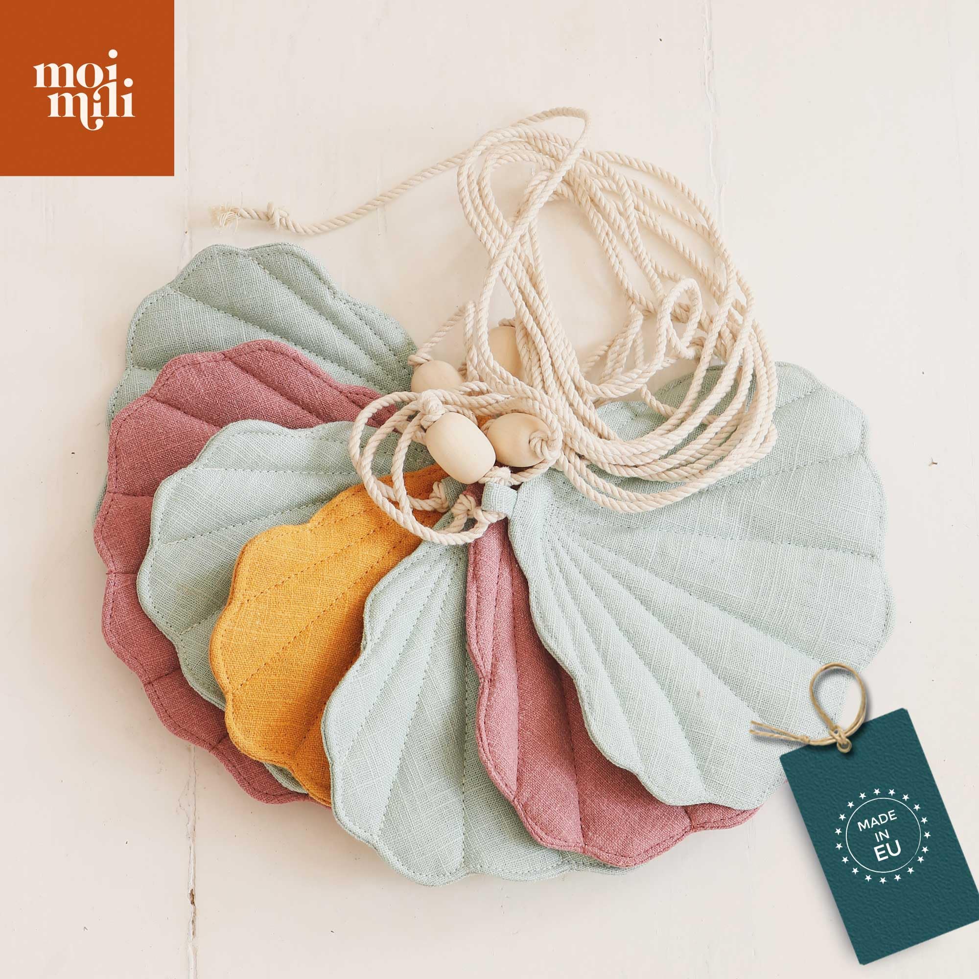 Moi Mili Deko-Girlande Banner mit 7 Muscheln 300 cm Wanddekoration Kinderzimmer Leinen Muscheln Baumwollkordel