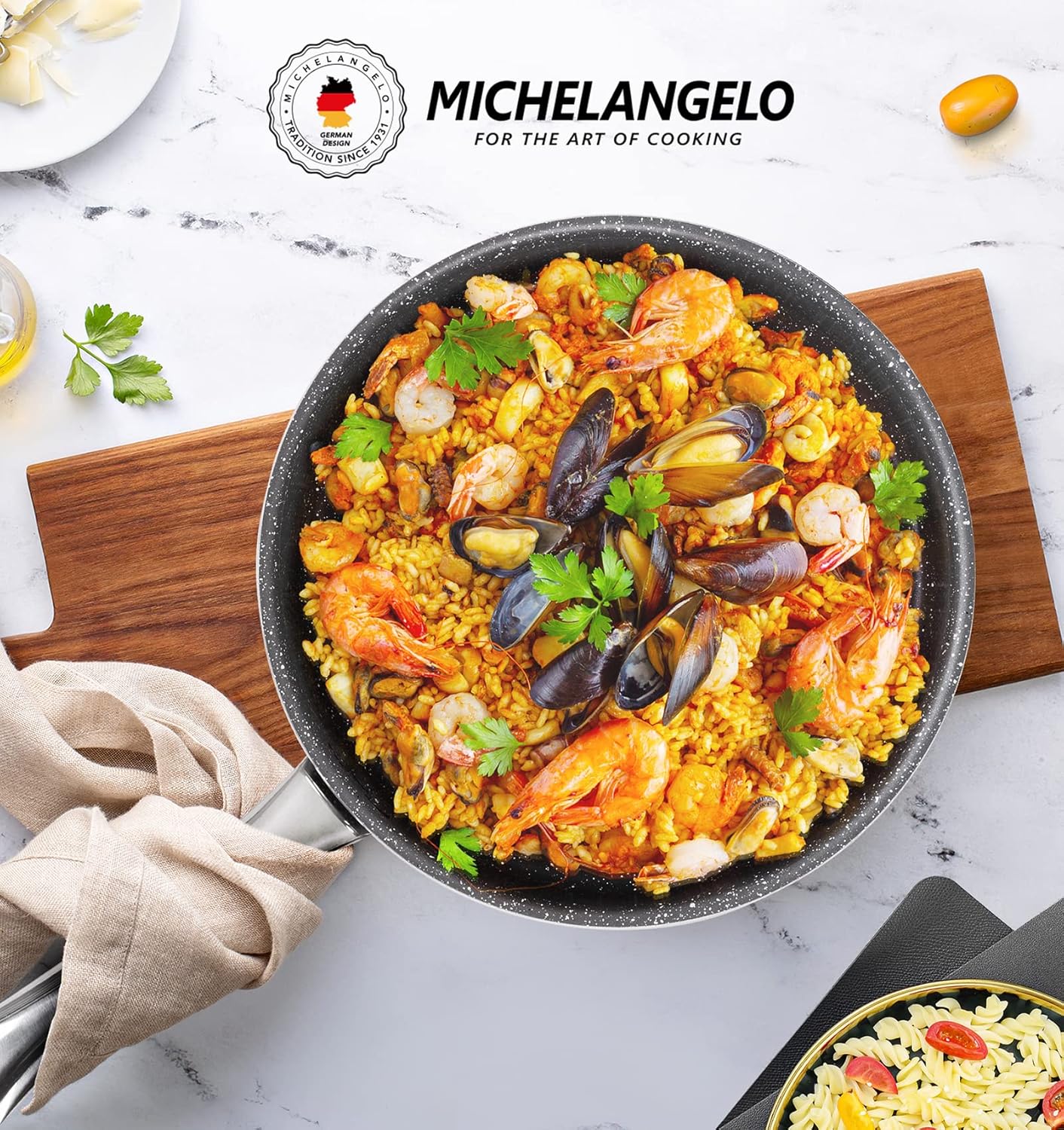 Paella in a Michelangelo Fry Pan