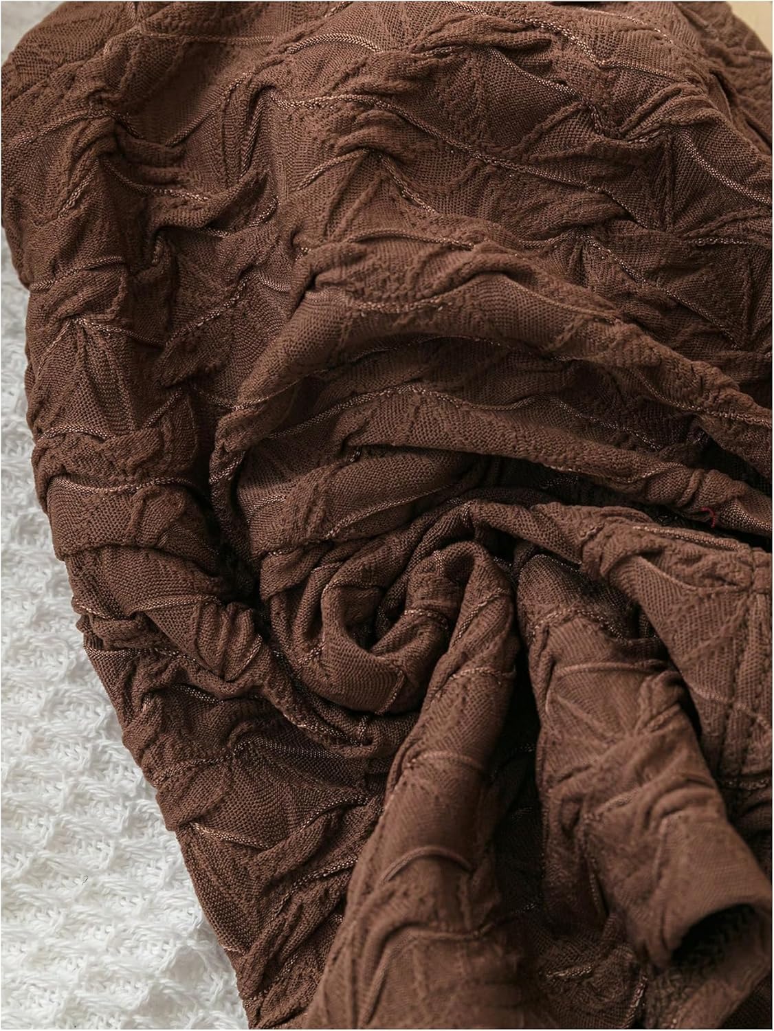 MakeMeChic Women's Sweetheart Neck Tank Crop Tops Ruched Split Sleeveless Summer Shirt - Image 4