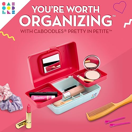 Miniatura 2 de Caboodles Pretty in Petite - Caja de maquillaje de dos tonos burdeos sobre menta, caja organizadora de plástico duro, 2 bandejas giratorias, espejo