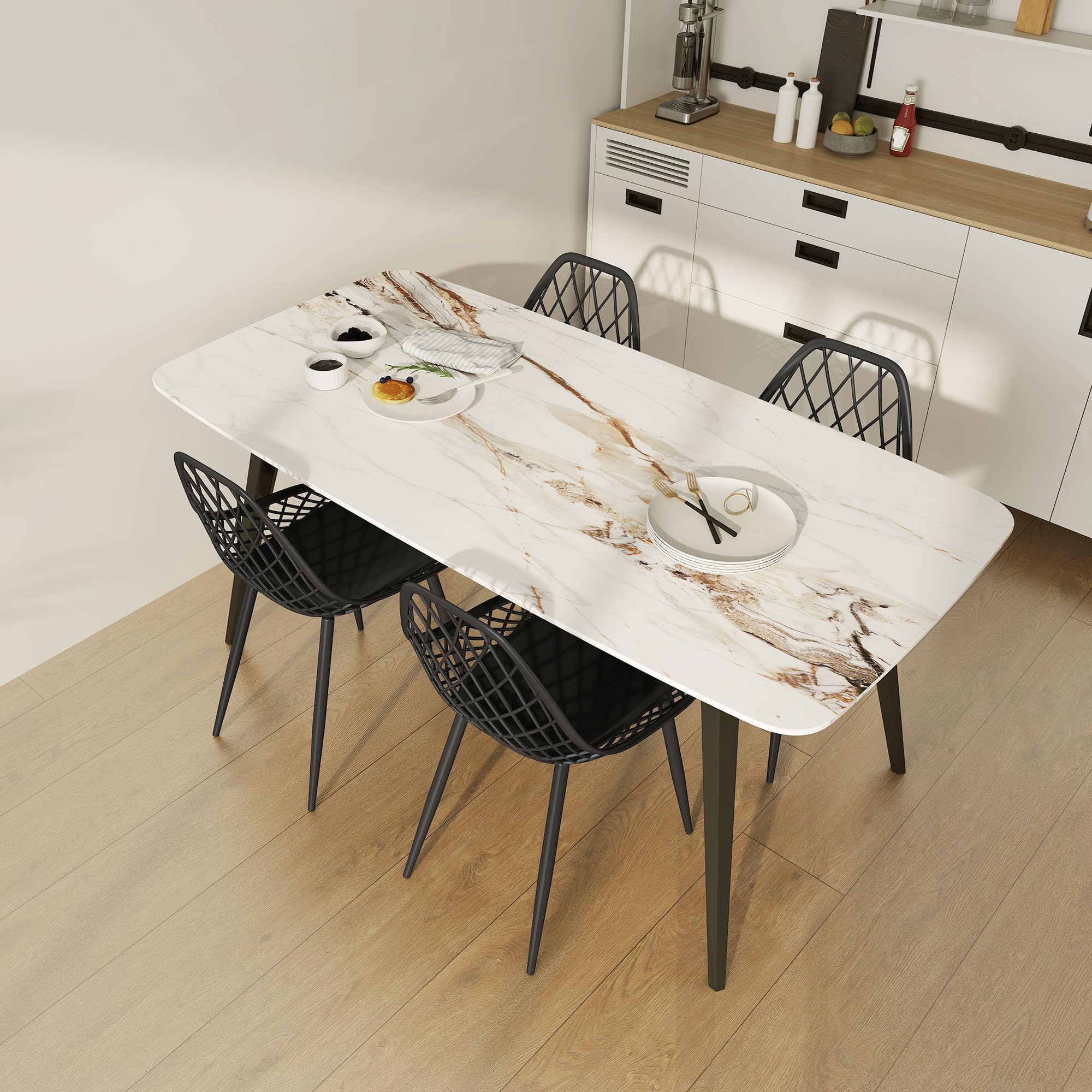 HOMCOM Set di 4 Sedie Sala da Pranzo con Schienale Curvo e Traforato Nero | Sedie Cucina Moderne, Gambe Metallo, Plastica, Cucina Camera Letto Soggiorno