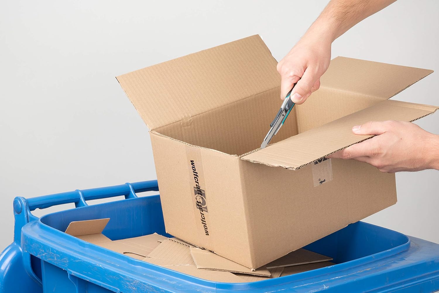 WOLFCRAFT 4285000 (L) cúter profesional doble hoja, con función opcional de seguridad y bloqueo automático, incl. 1 cuchilla separable PACK 1