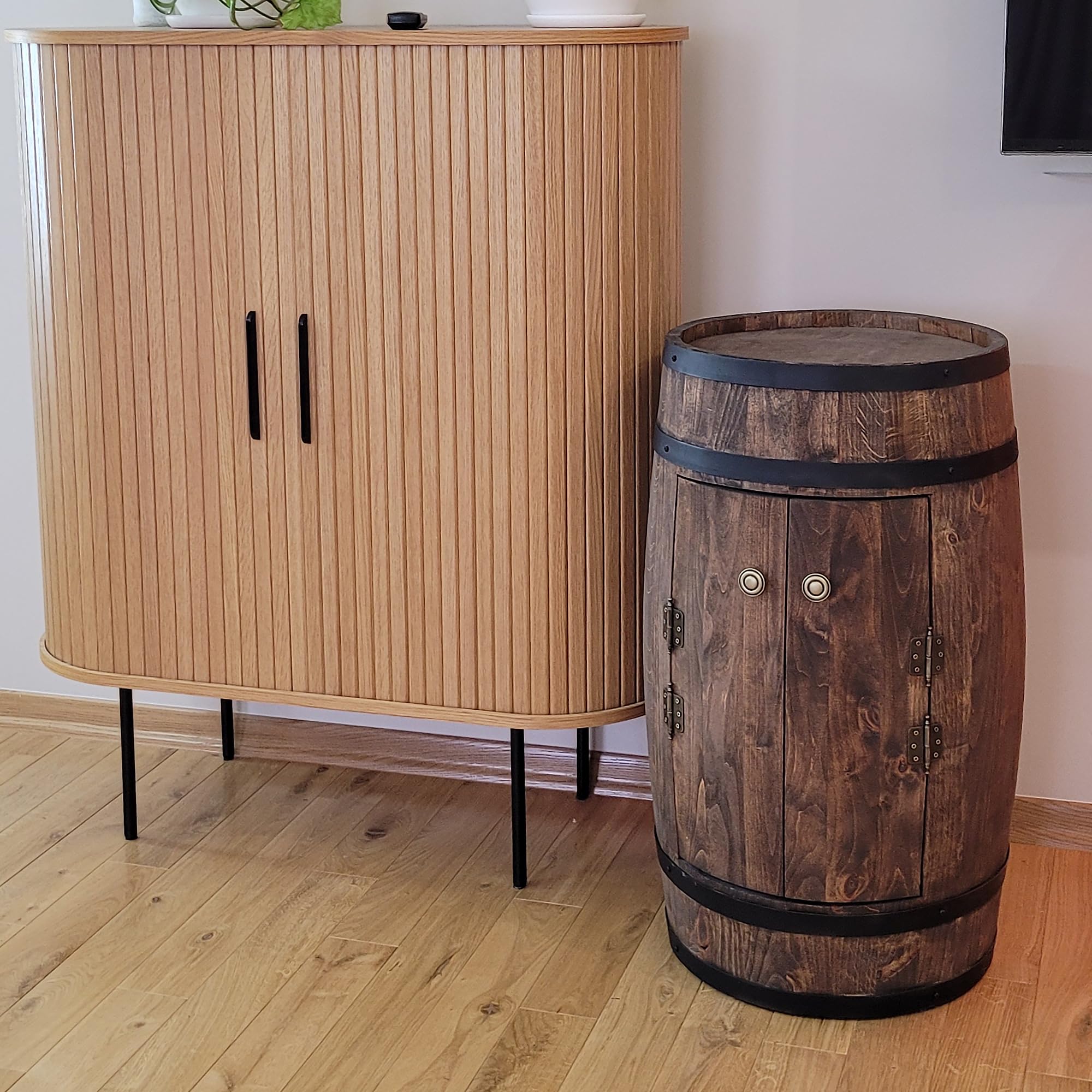 WEECO Barile con due ante, armadio per bevande, Whisky bar, Barile di vino, Cantinetta Portabottiglie in Legno, Mini Bar scaffale rotondo, Scaffale vino Botte vini, Barile Grappa, Barile da whisky