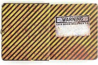 Vista 3 de Playhouse Radioactive Glow in The Dark Lock & Key Lined Page Diary for Kids