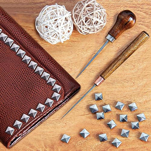 Miniatura 4 de SBYURE 500 tachuelas cuadradas de 0.394 pulgadas para ropa, tachuelas de pirámide plateadas, cuatro mandíbulas para ropa con 2 herramientas de