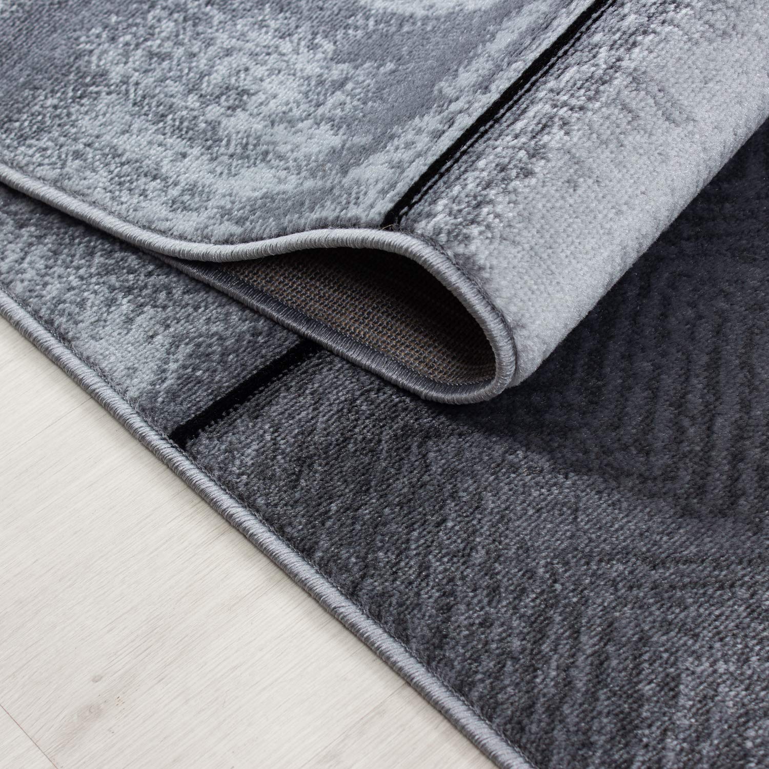 Carpettex Moderno Tappeto per Soggiorno 140x200 cm Nero, Design astratto a quadri - Tappeto a Pelo Corto per Sala da Pranzo e Camera da Letto, Extra Morbido e Facile da Pulire