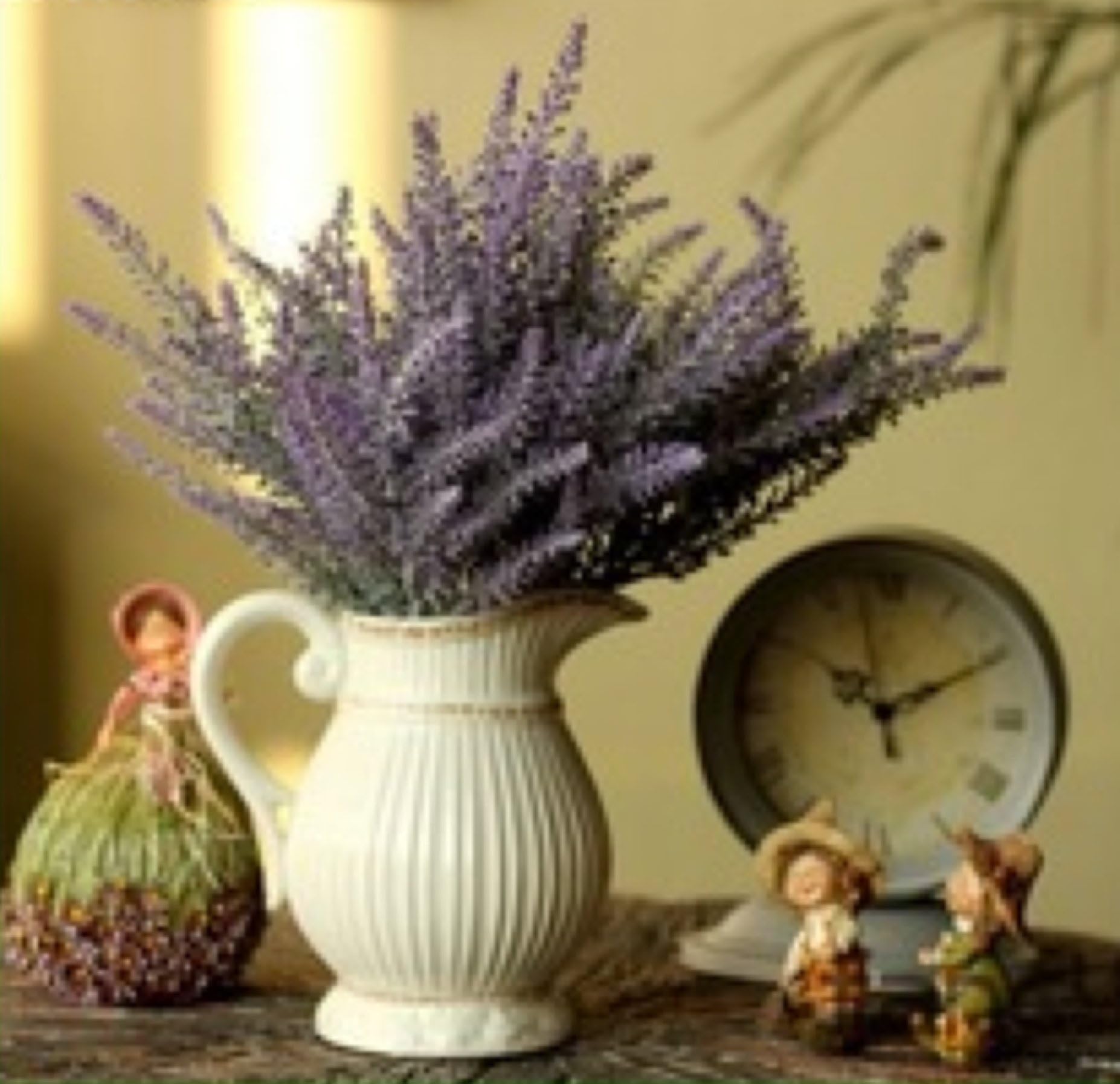 WinnsFlora 4 Branches (Pcs) Artificial Lavender Fields Flower Bouquet Approx 100 Dual Color Purple Green Leaf Stems For Office Front Desk Reception Home Party Wedding Floral Arrangements Decor