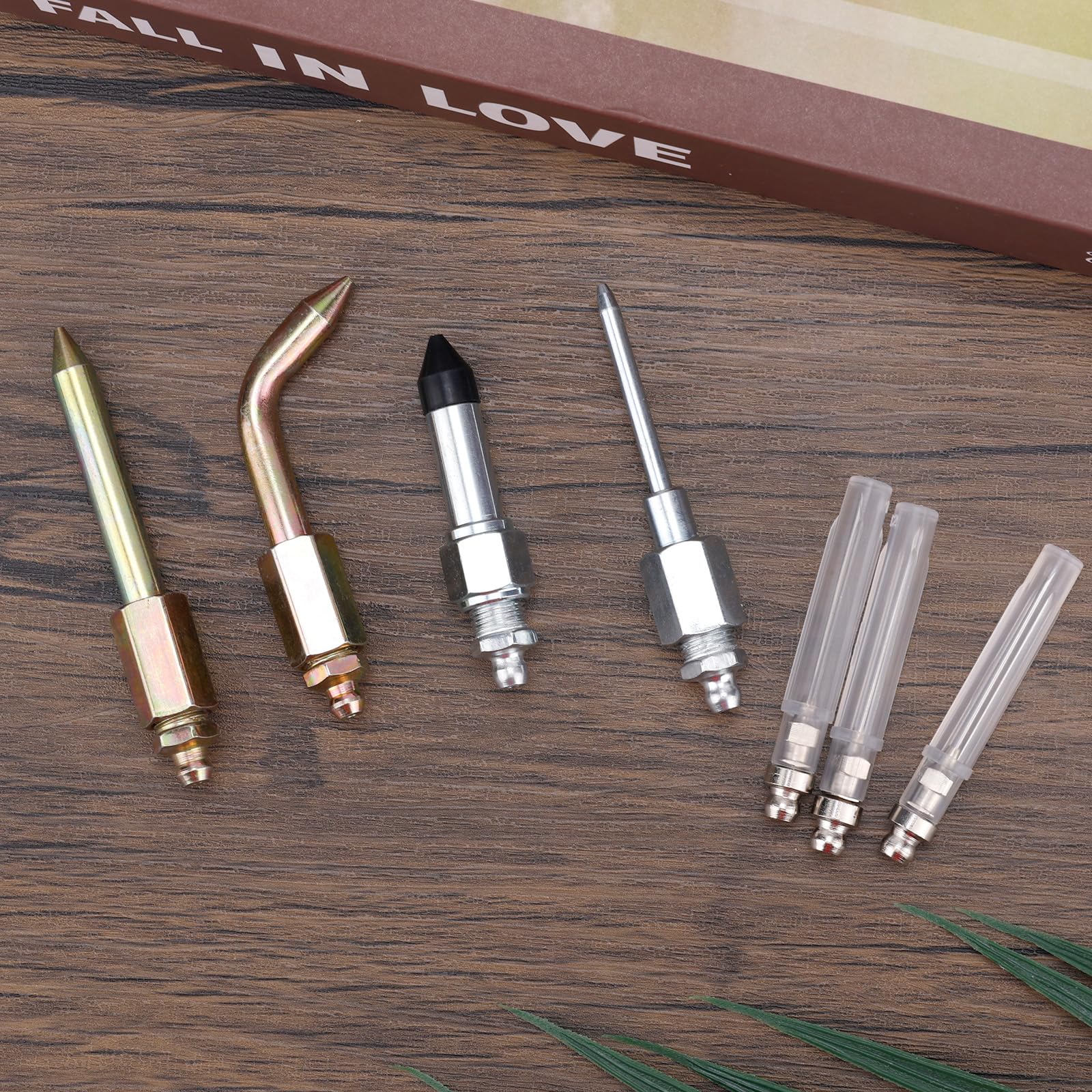 Kit 7 Pièces Accessoires Pour Pistolet à Graisse - Buses Aiguille, Distributeur, Raccords Caoutchouc Pour Espaces Serrés Et Profonds - 10