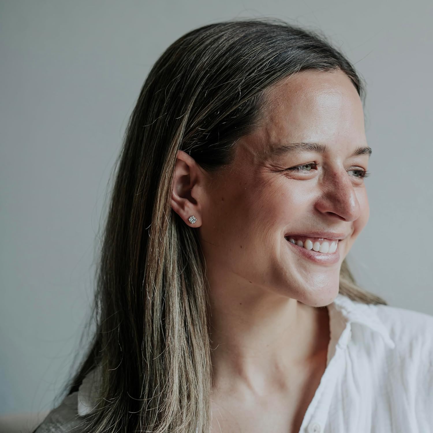 IGI Certified LAB-GROWN Round Cut Diamond Earrings 4 Prong (D-F Color, VS Clarity) Diamond Stud Earrings for Women, Elegant Stud Earrings - Image 6