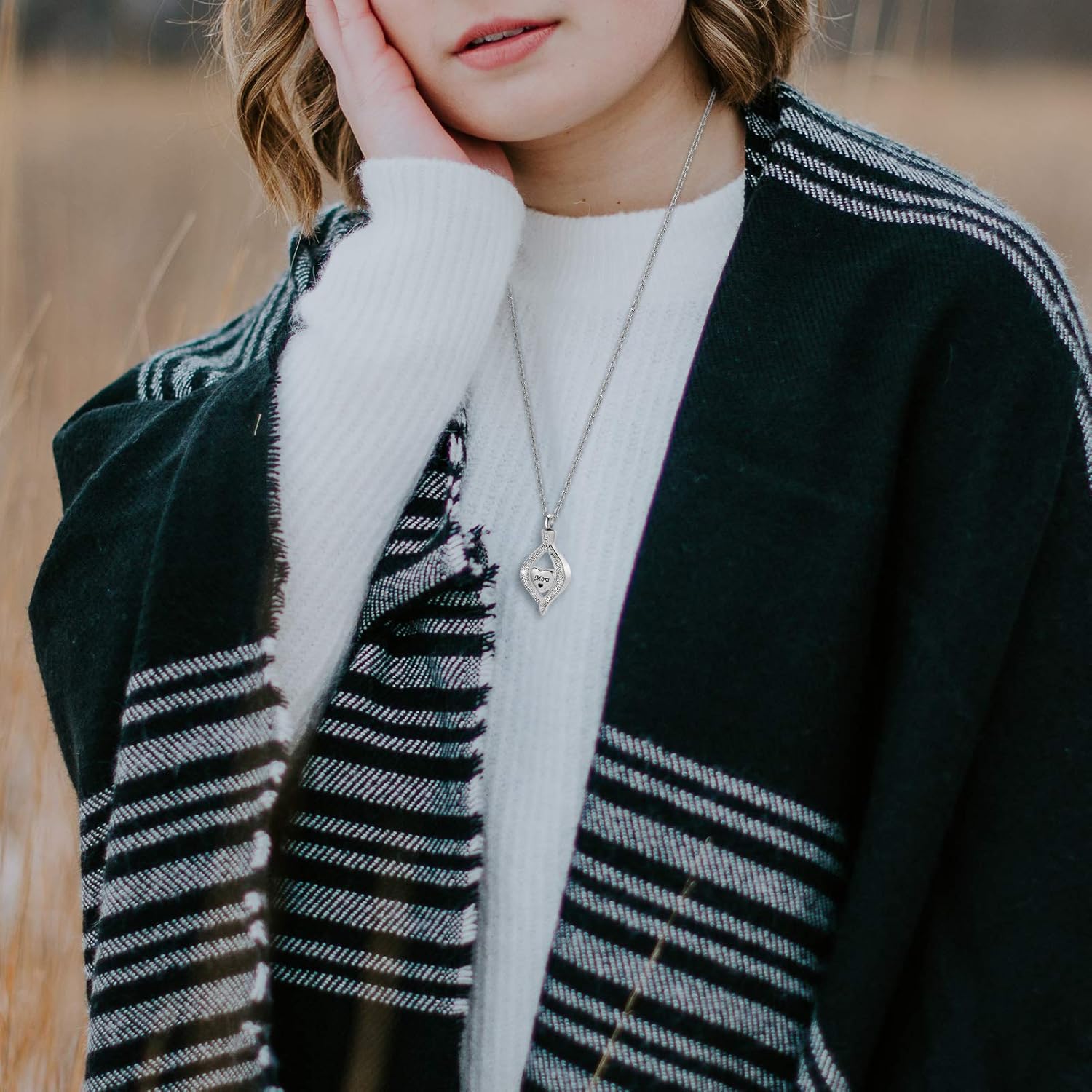 Teardrop Eye of My Heart Crystal Cremation Urn Necklace for Human Pet Ashes Holder Memorial Keepsake Pendant Jewelry - Image 6