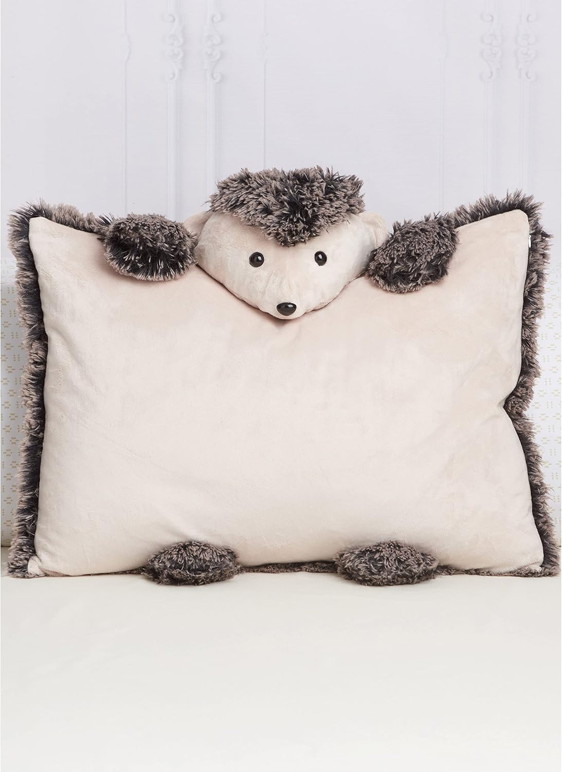Simplicity SS9732OS Cuddly Plush Animal Pillow Cases Sewing Pattern Kit, Code S9732, for Standard Pillow Sizes
