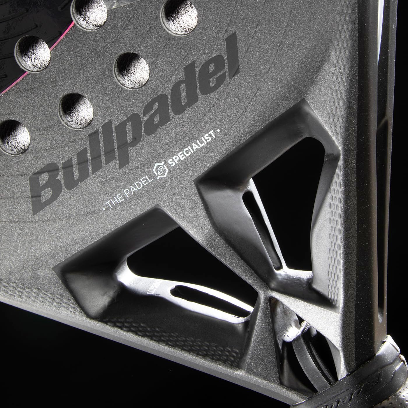 BULLPADEL Padel Racket HACK 04 Hybrid 2026 | Hybrid Pala Padel for Control & Counterattacks | Aluminized A-18K Face, Multieva, Tricore Stability | Air React Channel, Ease Vibe Comfort, Custom Weight