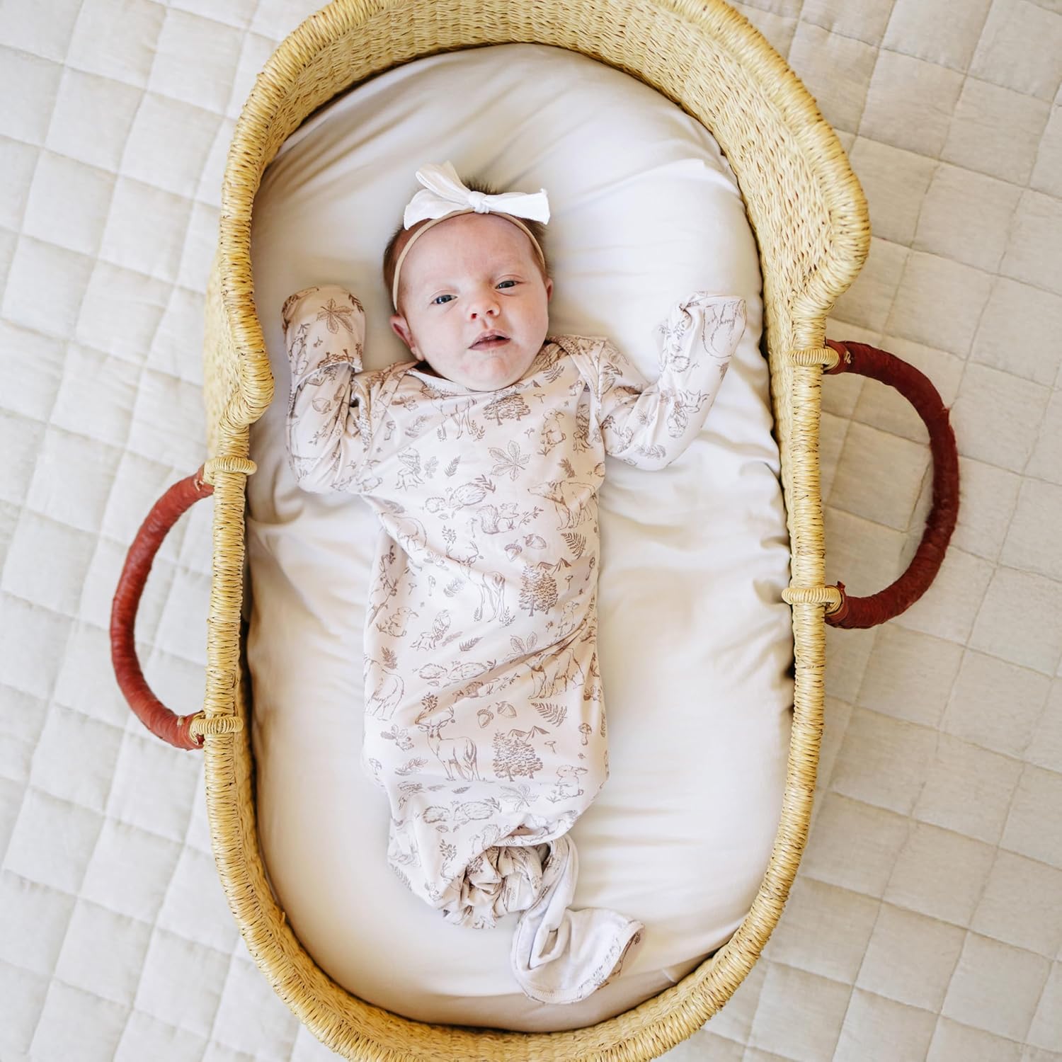 Baby Bassinet Sheets Boy Girl (Moonlit White) 2-Pack - Fitted Bedside Bassinet Sheets - Buttery Soft Organic Cotton Blend for Standard Mattress Pad - Compatible with Halo BassiNest