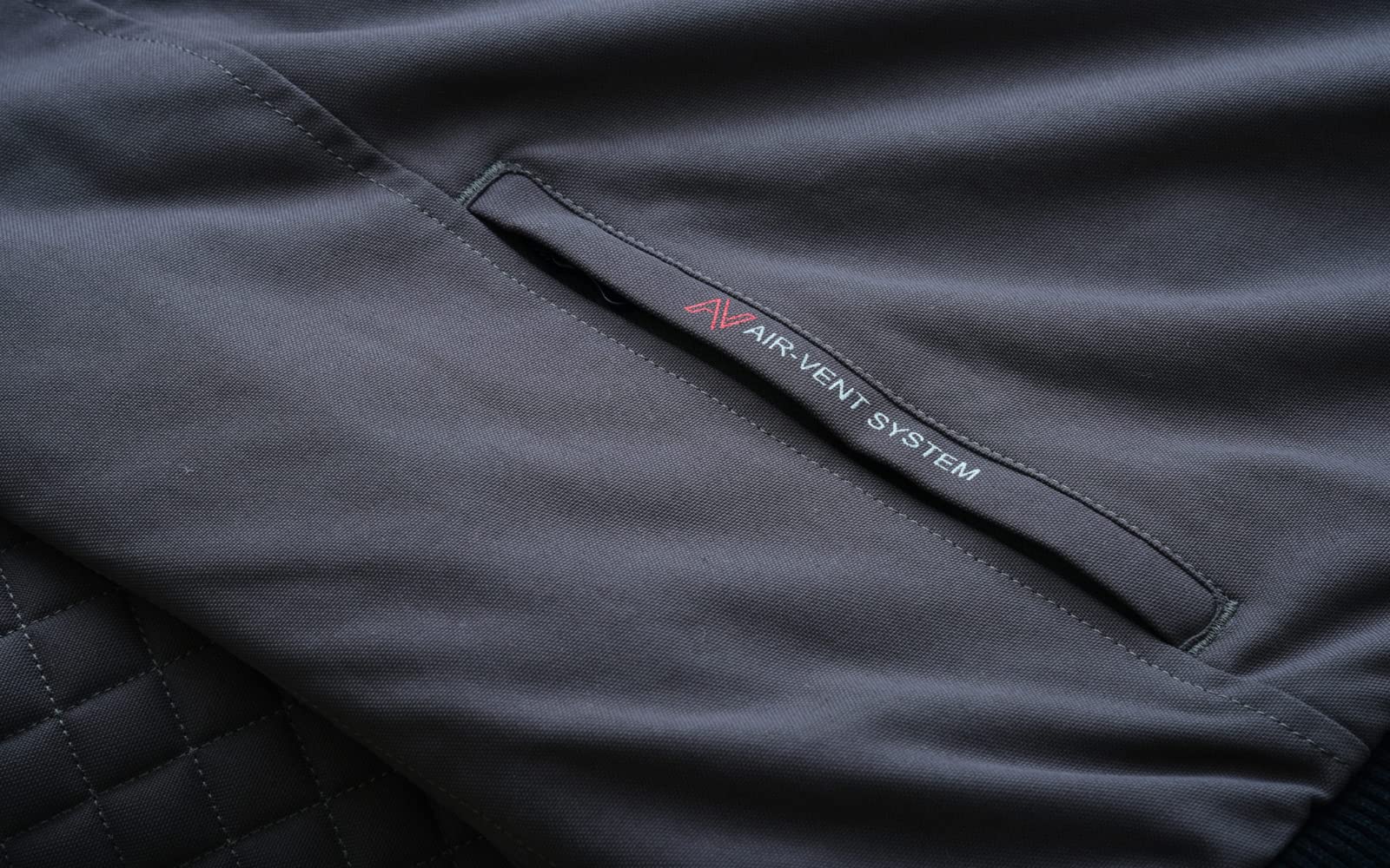 BLACKWILD - Chaqueta de moto para hombre | City Street - Chaqueta protectora con certificado CE | Chaqueta de moto ligera y transpirable para hombre con capucha desmontable