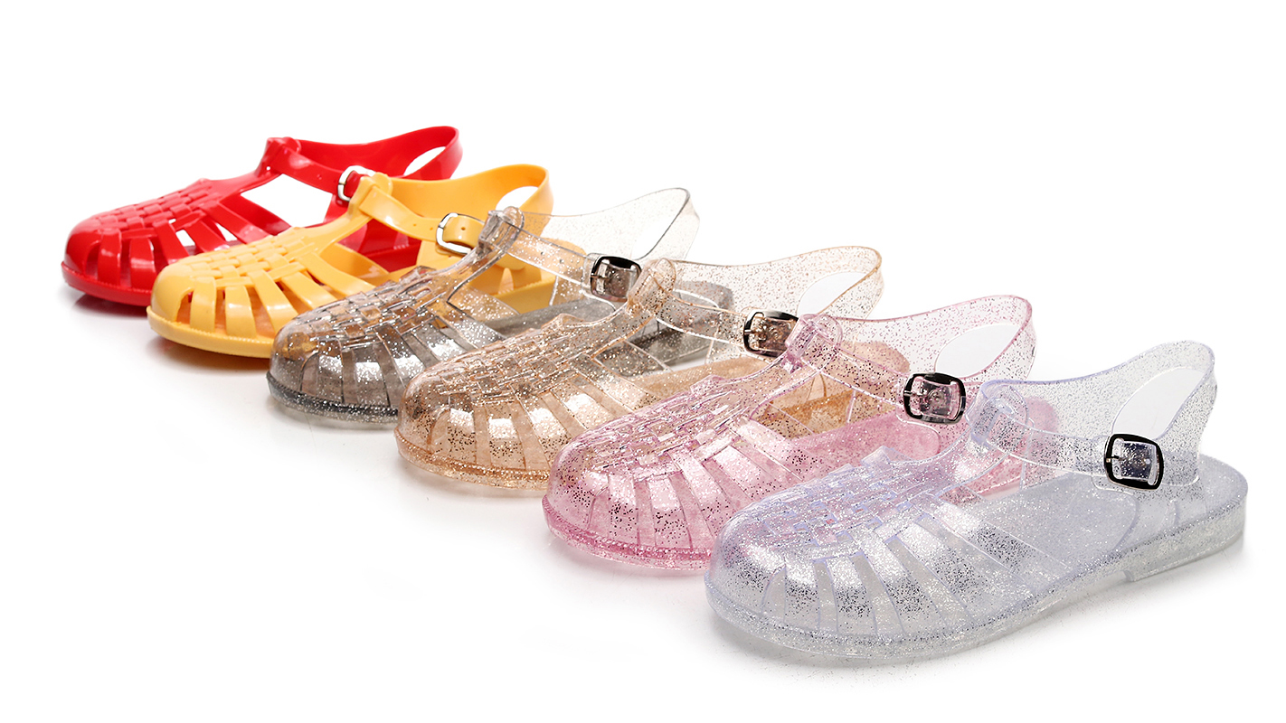 OMGard Toddler Jelly Sandals for Girls Unisex Boys Jellies Shoes T-Strap  Soft Clear Flats Silver Slippers Size 11 Little Kid Retro Slides Summer  Beach Glitter Slingback, Gold, 1 Little Kid : Amazon.ca: