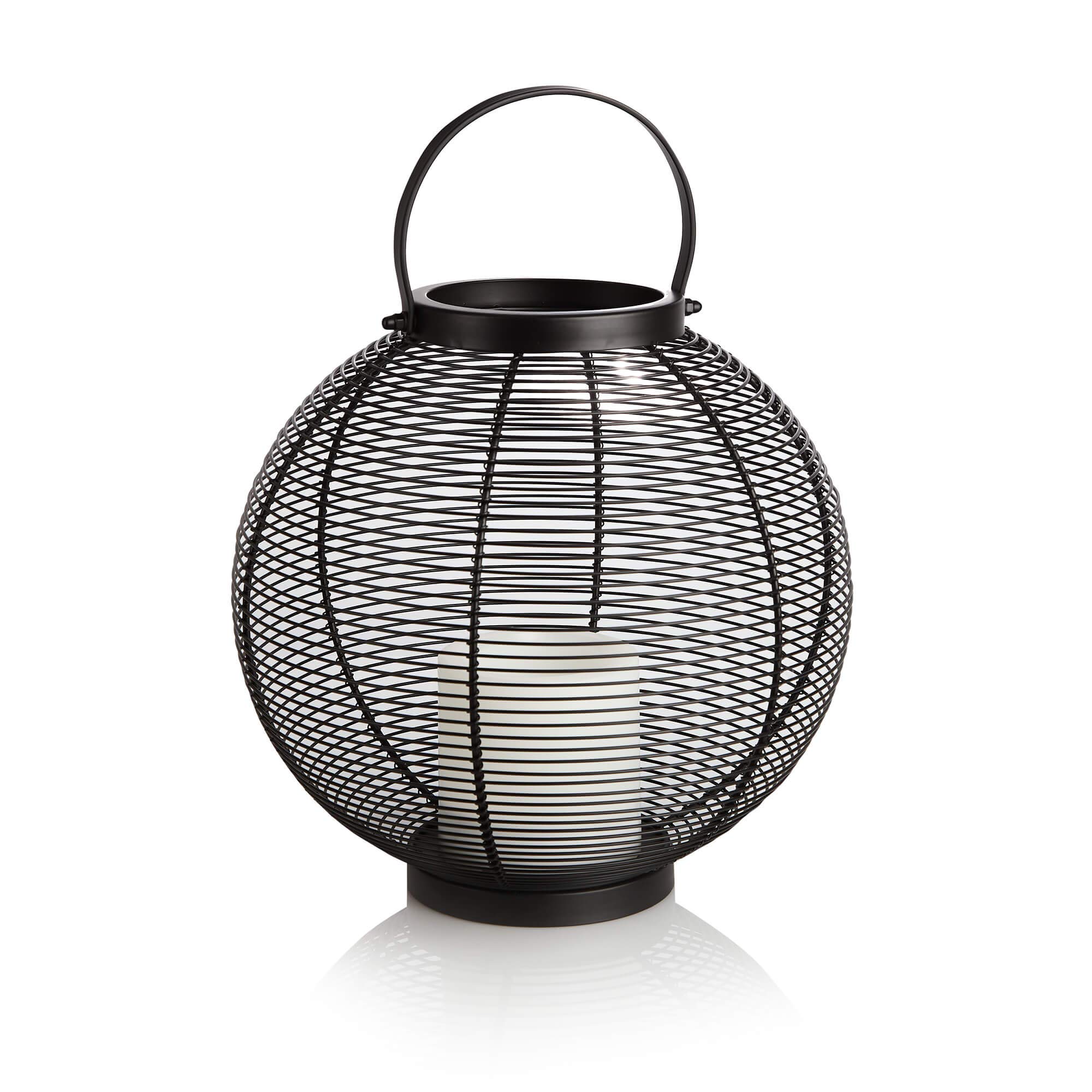 Alfresia Solar Power Lantern – Garden Lamp, Flickering Flame Candle Effect, Outdoor Hanging Light, Weatherproof, Automatic Power On, Outside Furniture Light, Black, up to 9 Hours of Light