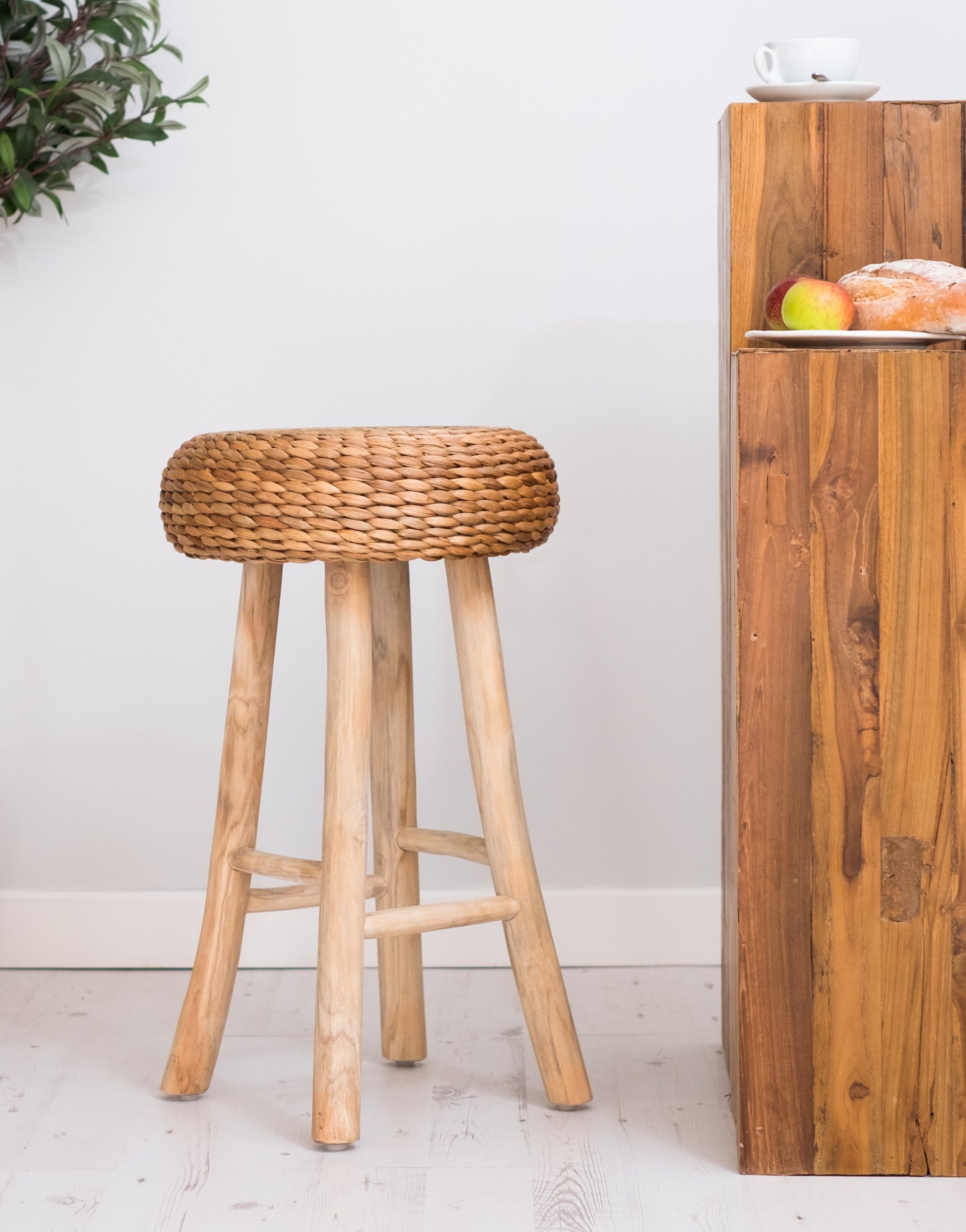 Kitchen Bar Stool - Breakfast Bar Stool - Artisan Hand Woven Round Wicker Seat Natural Wood Legs - 68cmH
