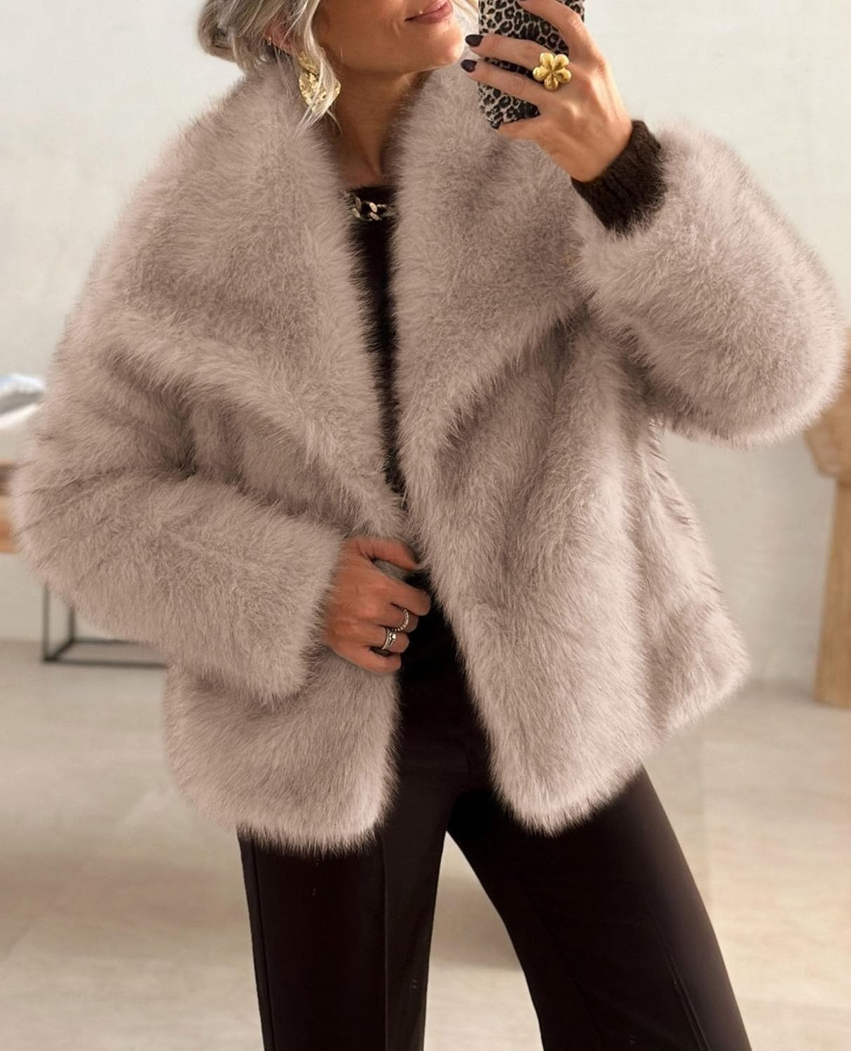 PRETTYGARDEN Womens Winter Coats 2026 Trendy Long Sleeve Furry Faux Fur Jackets Button Lapel Warm Fall Outwear with Pockets - Image 6