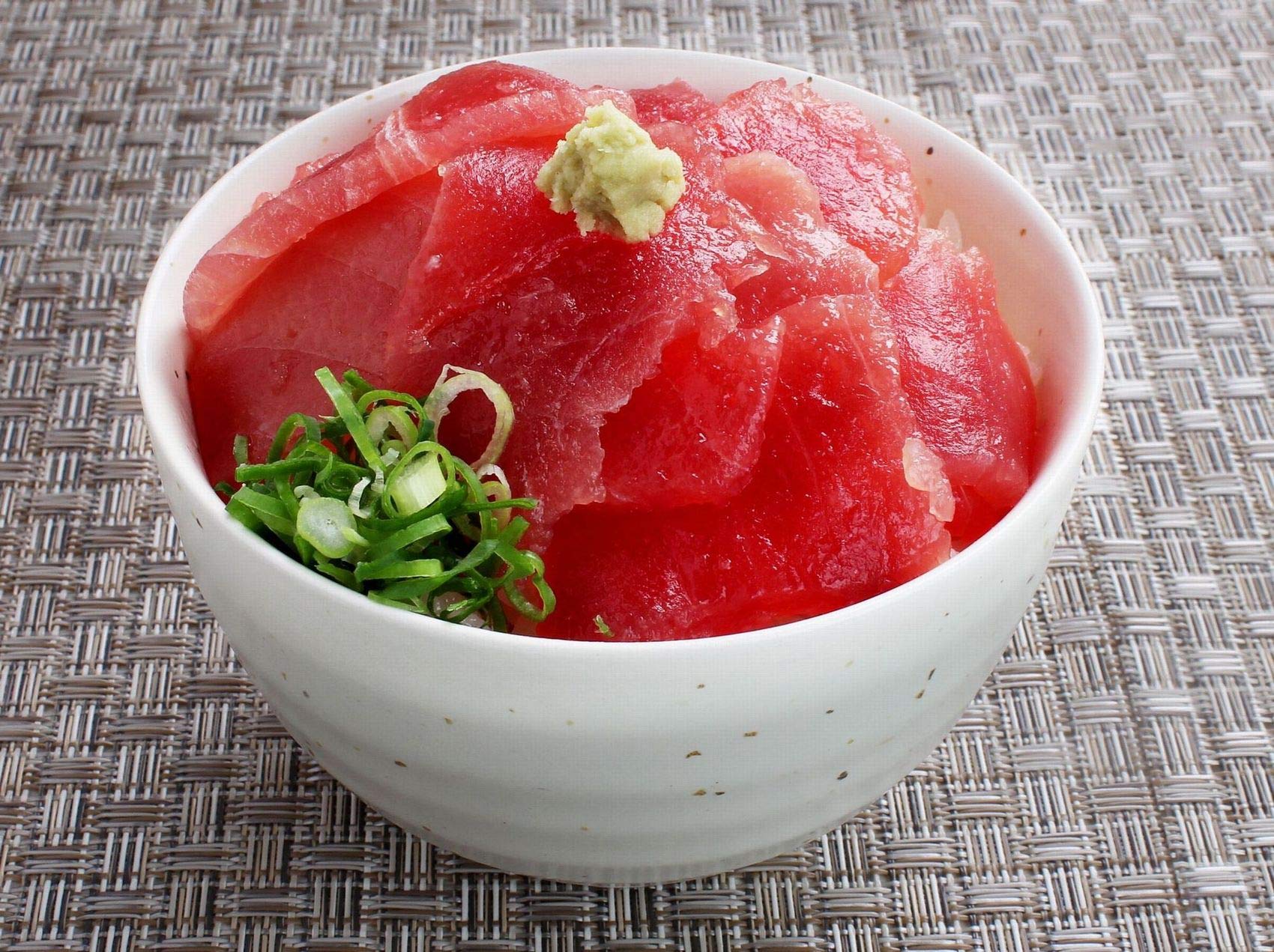 Amazon.co.jp: マグロ 刺身 赤身 本マグロ 柵 ブロック 150g 刺身