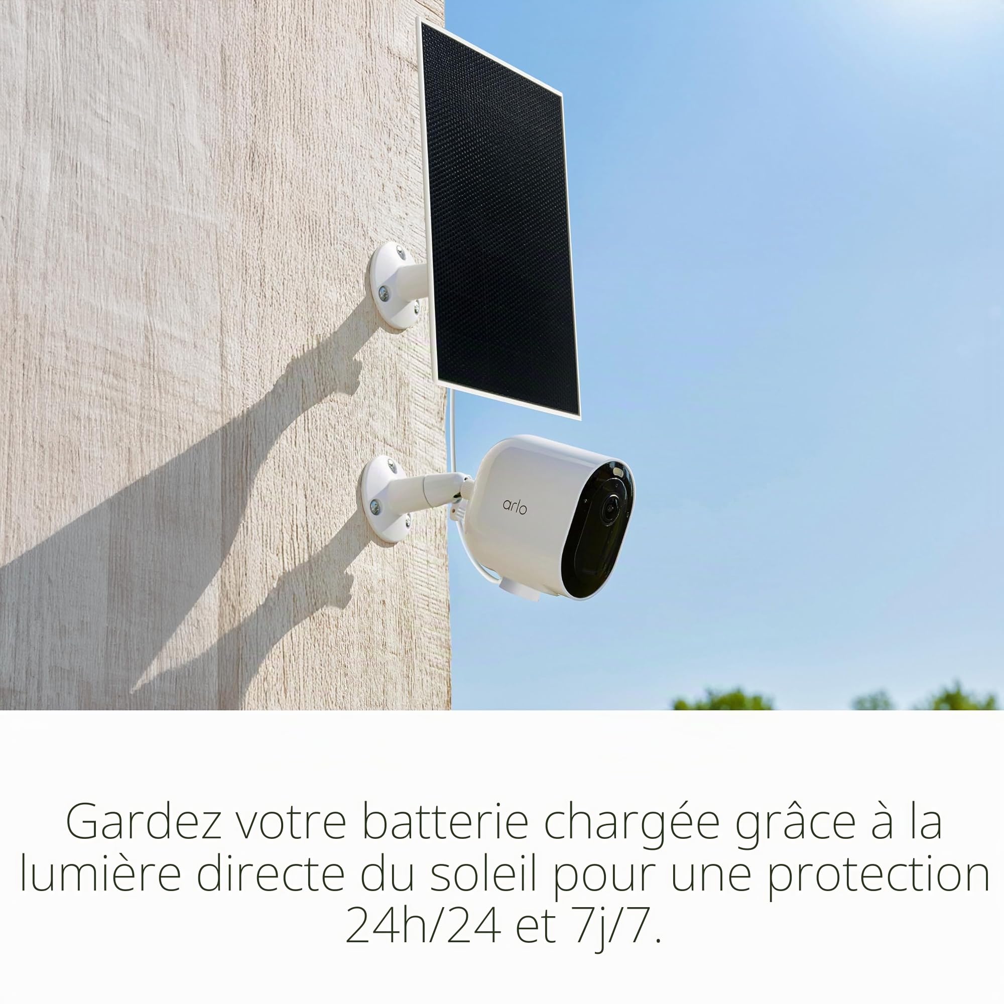Arlo Chargeur de panneau solaire | Accessoire certifié Arlo | Résistant aux intempéries, facile à installer, blanc (sortie en 2025)