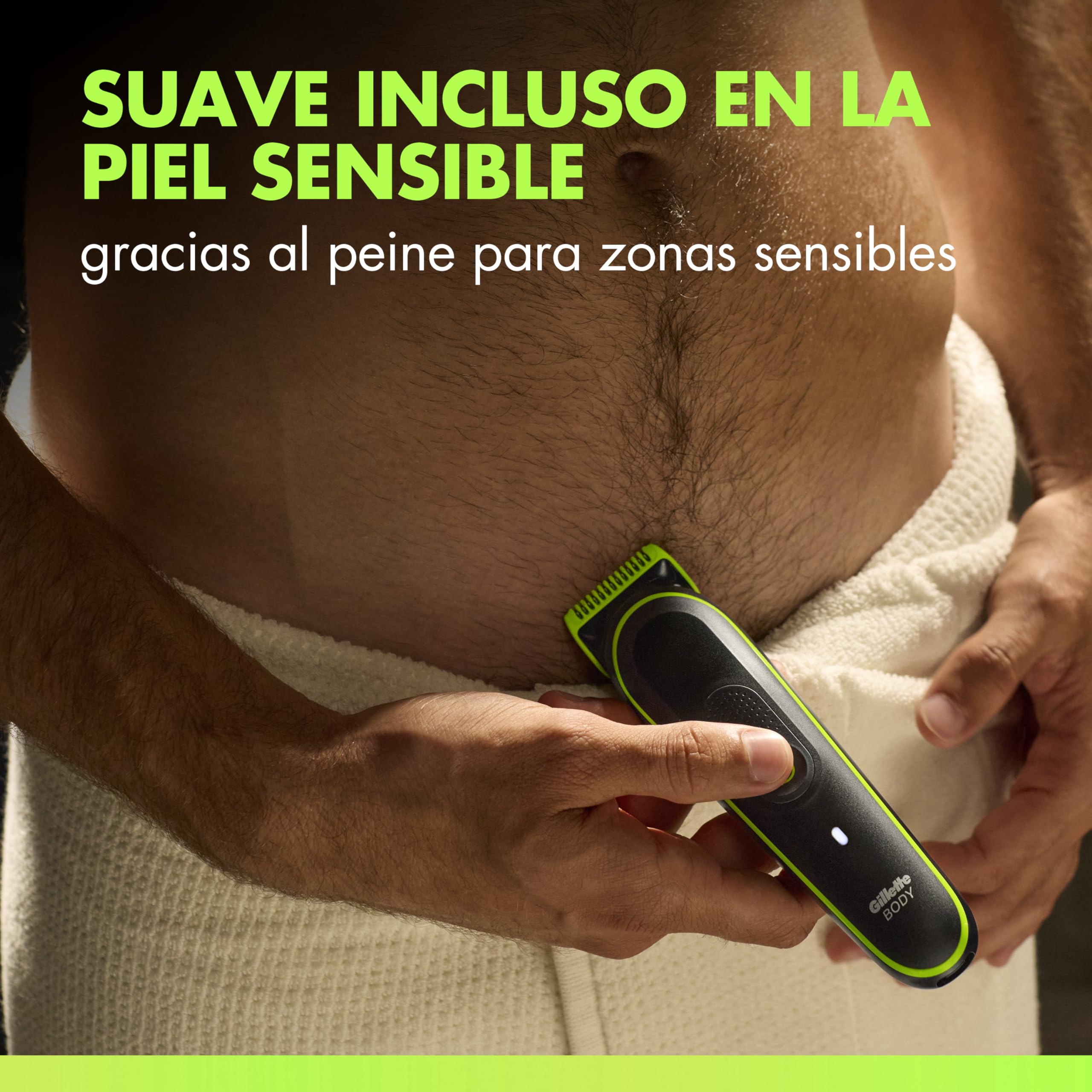 GilletteLabs i3 Body + Intimate Afeitadora Corporal Masculina con 3 Peines, Negro/Verde - Depiladora Corporal Hombre Impermeable, Tecnología Skinfirst, 80 min de Uso, Rasura el Cuerpo Y Zona íntima