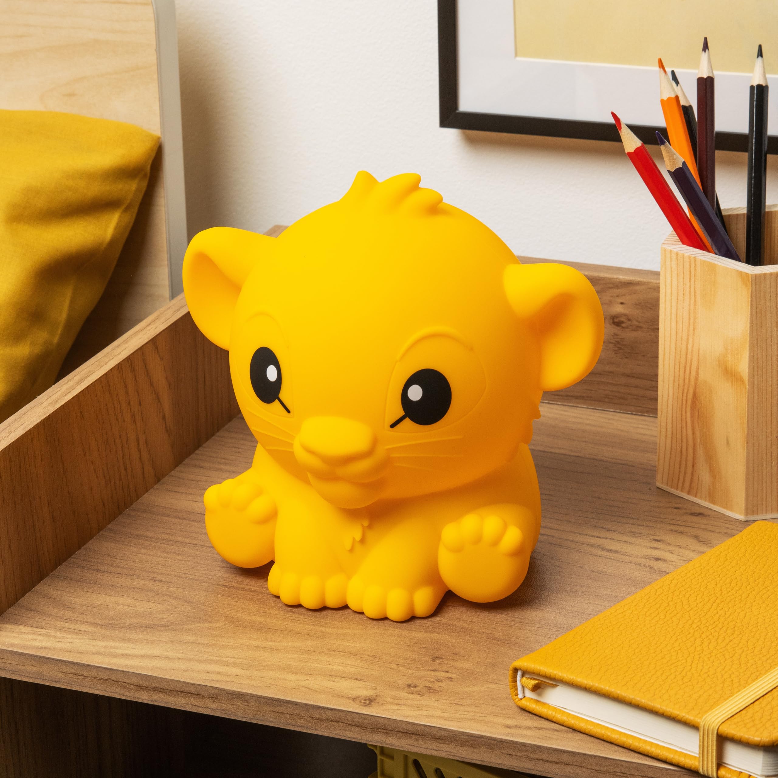 Paladone The Lion King Simba SquishyGlo Silicone Light, Officially Licensed Disney Lamp for Kids & Teens - Image 4