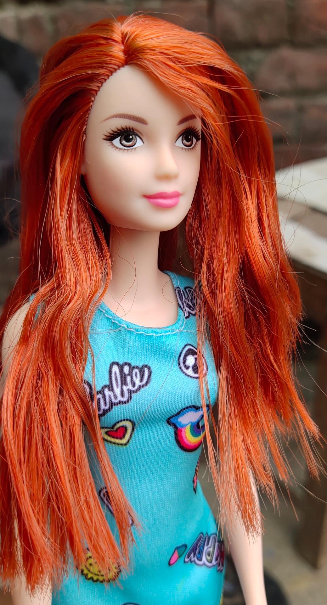 Barbie Barbie Doll (Multicolour) : Amazon.in: Toys & Games