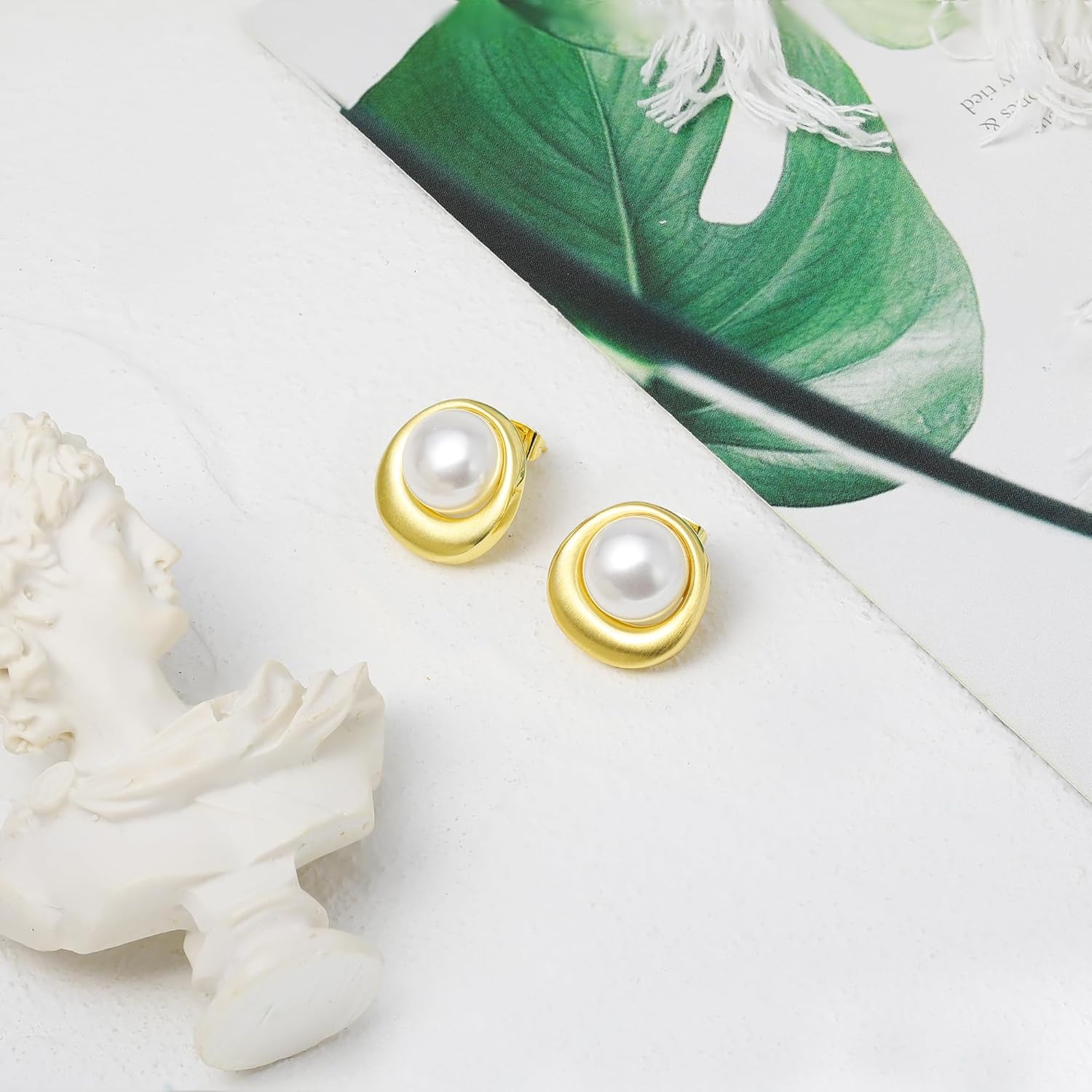 18K Gold Plated Stud Pearl Earrings for Women, Fashion White Pearl Stud Earrings Jewelry Accessory Gifts for Her - Image 6