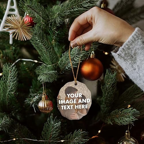 Miniatura 5 de Adorno personalizado de porcelana festoneada para árbol de Navidad, 2.8 pulgadas (2.8 in)