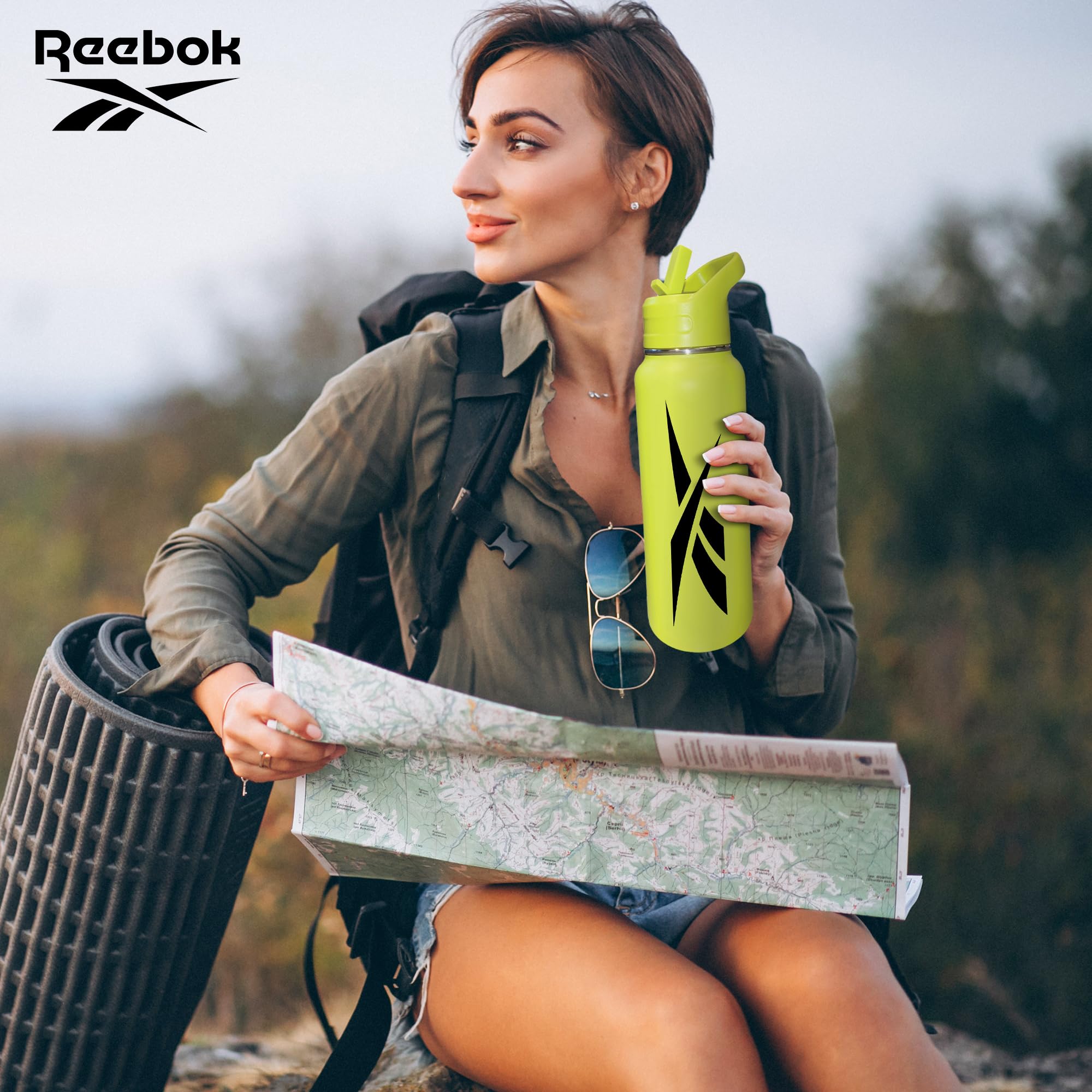 Reebok Edelstahl-Wasserflasche mit Strohhalm-Deckel und sportlichem Design, doppelwandig, vakuumisoliert, Sport-Trinkflasche mit Strohhalm, BPA-frei, 900 ml, Gelb mit schwarzem Vektor