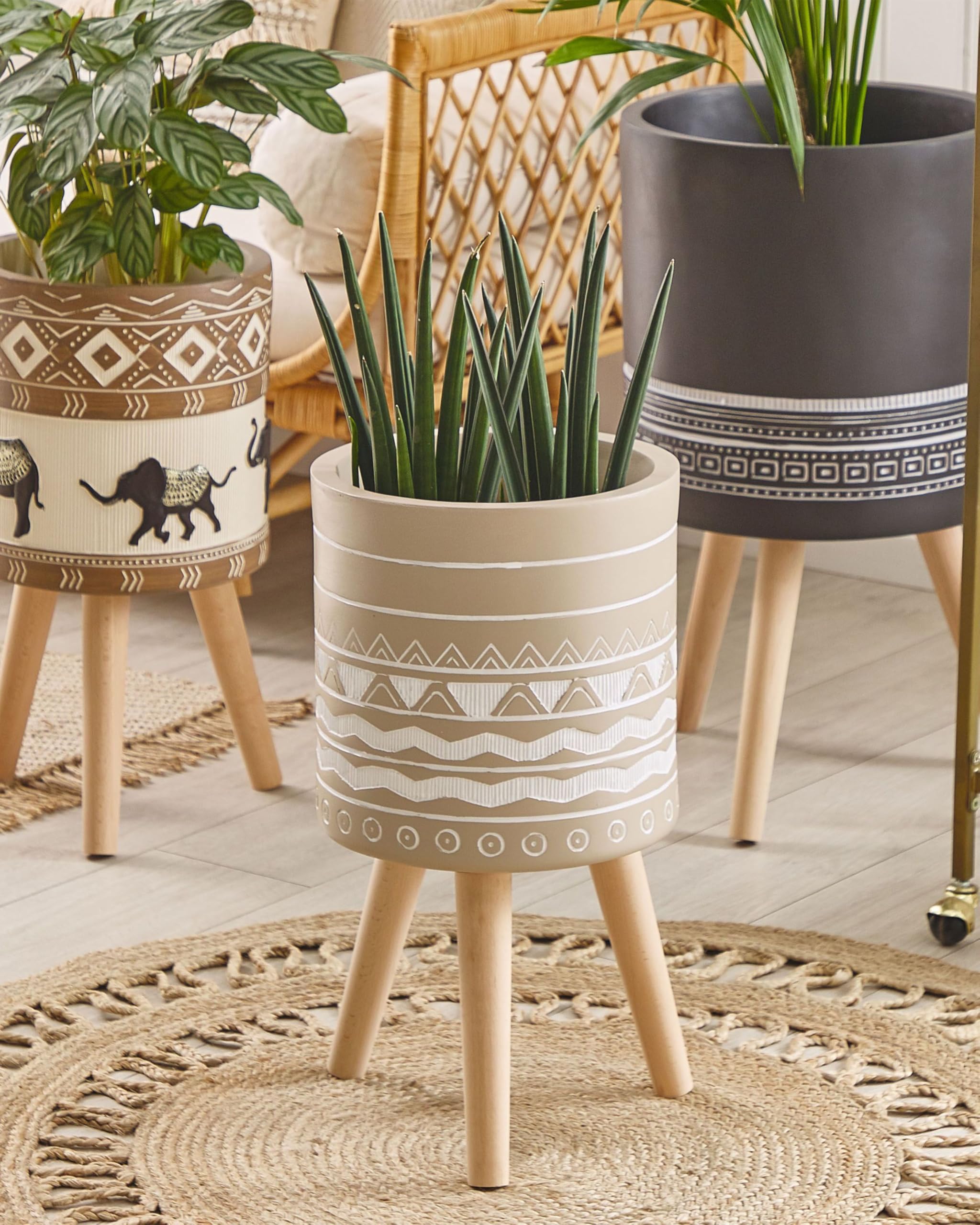 Blumenbehälter in Beige mit 3 Holzbeinen geometrisches Muster ⌀ 25 cm Milina