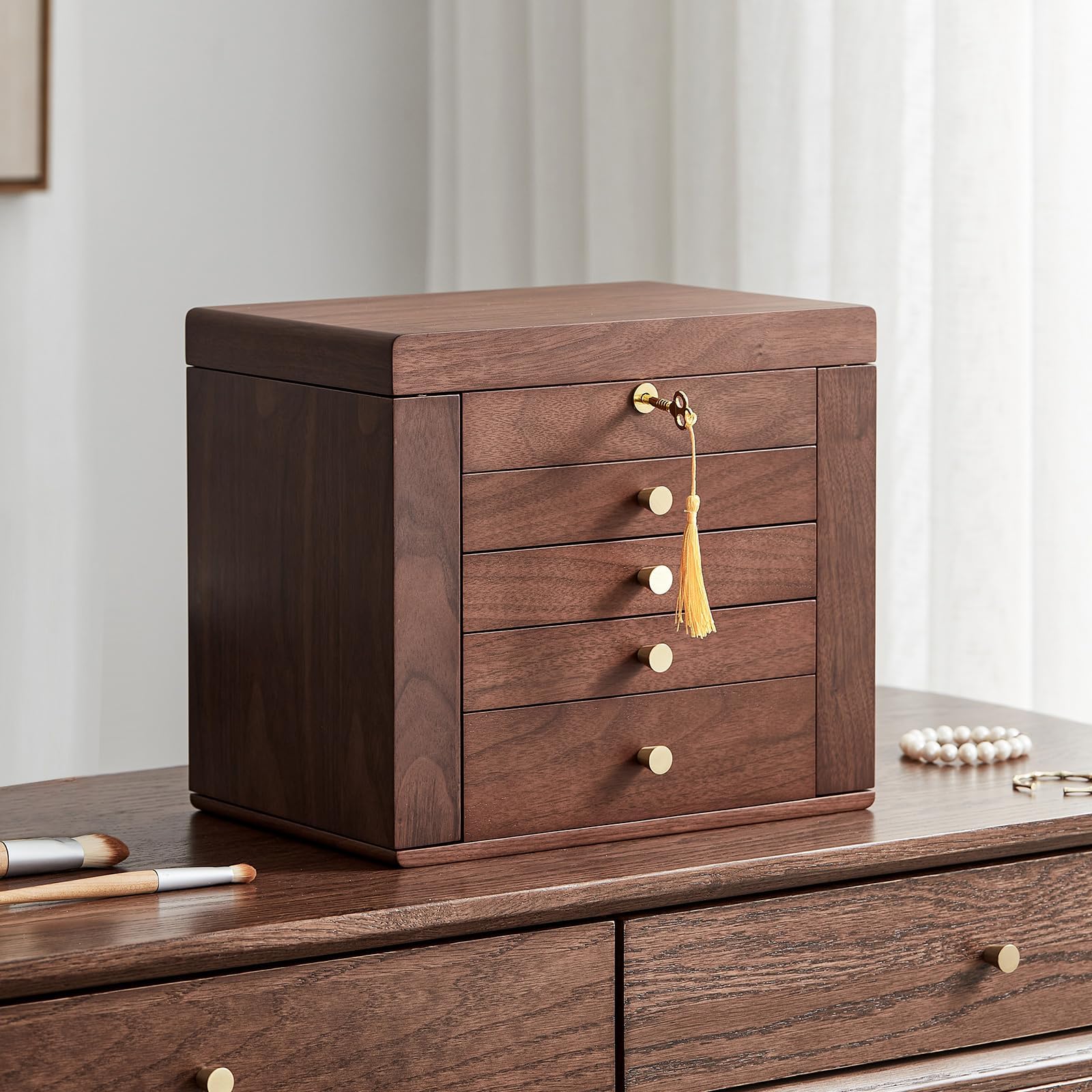 Amazon.com: RR ROUND RICH DESIGN Jewelry Box - Made of Solid Wood with ...