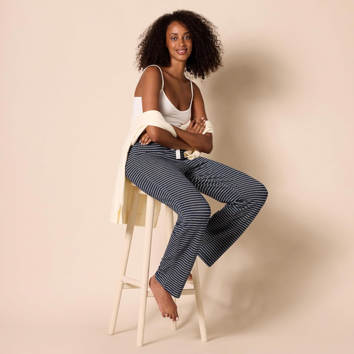 Amazon Essentials Women's Lightweight Lounge Terry Pajama Pant - Image 5