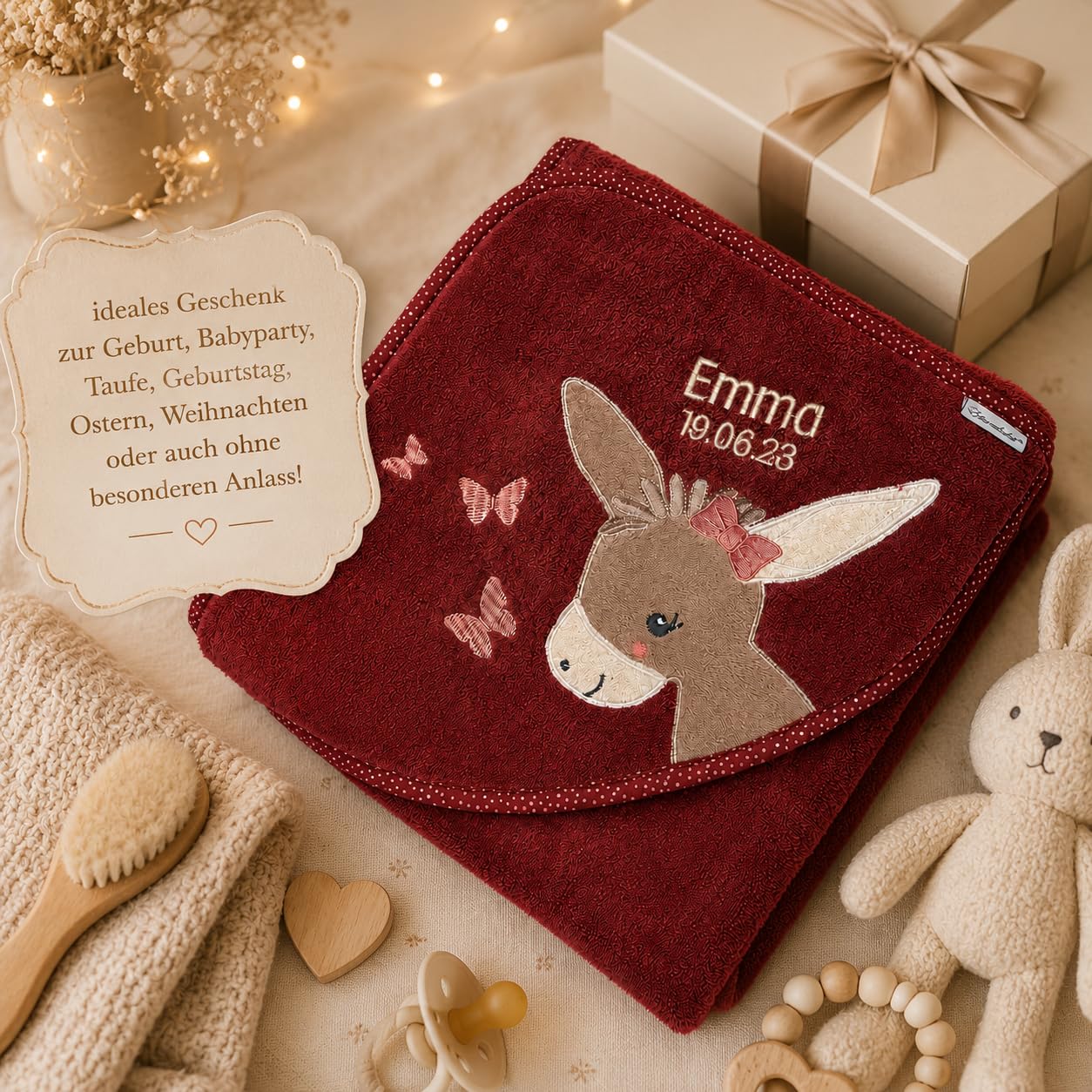 Sterntaler Badetuch 80x80 cm aus 100% Baumwolle personalisiert mit Namen/inklusive Bestickung (Emmily dunkelrot)