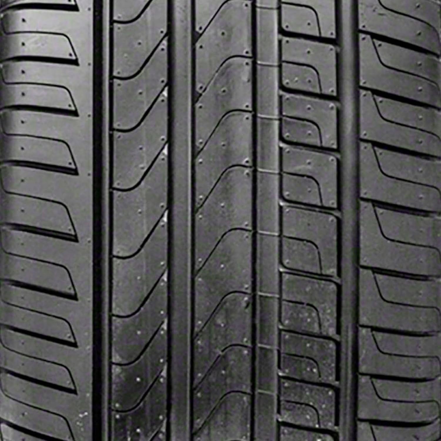 Pirelli Cinturato P7 205/60R16 92V Tire