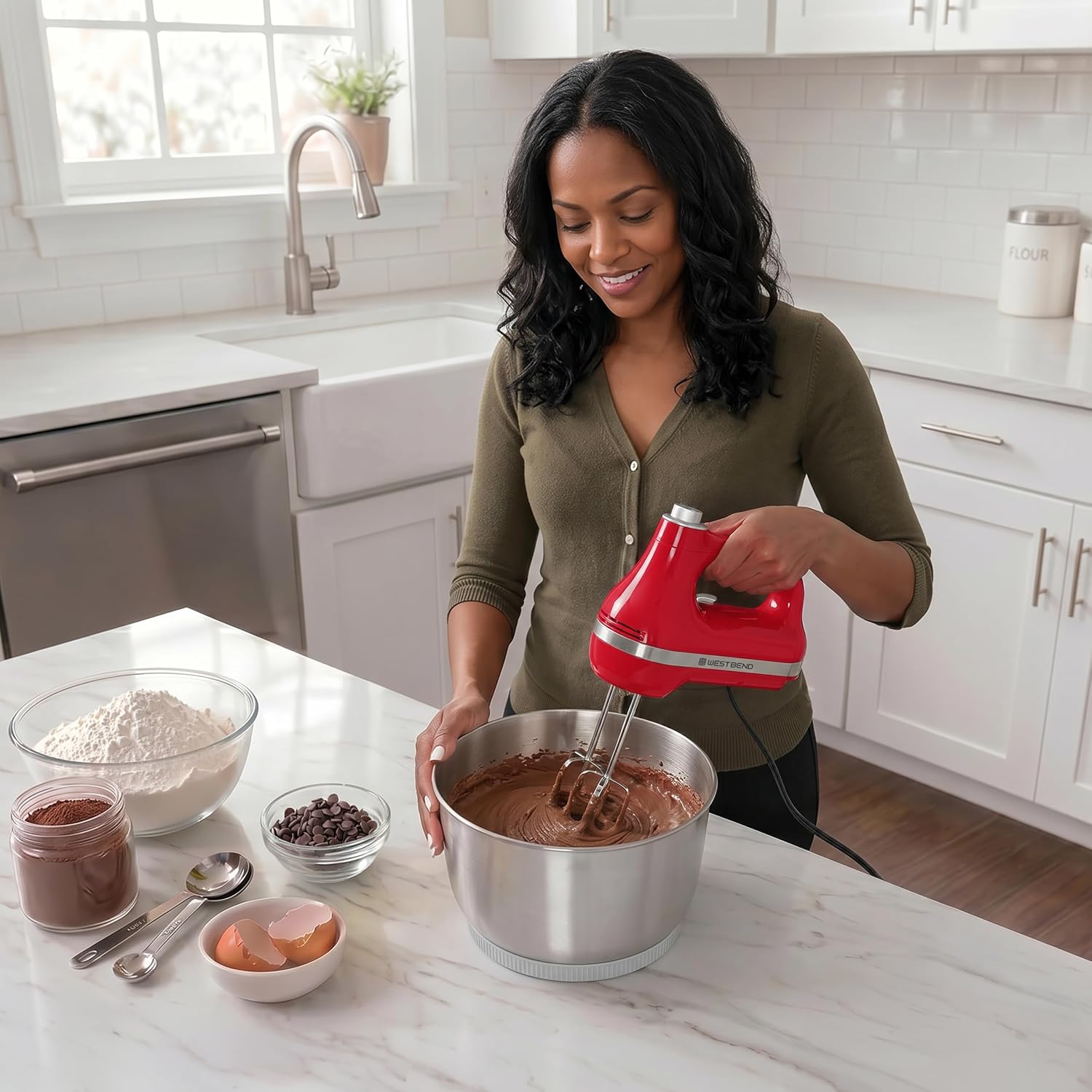 West Bend Two Sweet 2-in-1 Hand & Stand Mixer, 11 Speeds with Turbo Boost, 4.4 Qt Rotating Bowl, Dough Hooks, Beaters & Whisk, Tilt-Head Design, 550 Peak Watts, Red