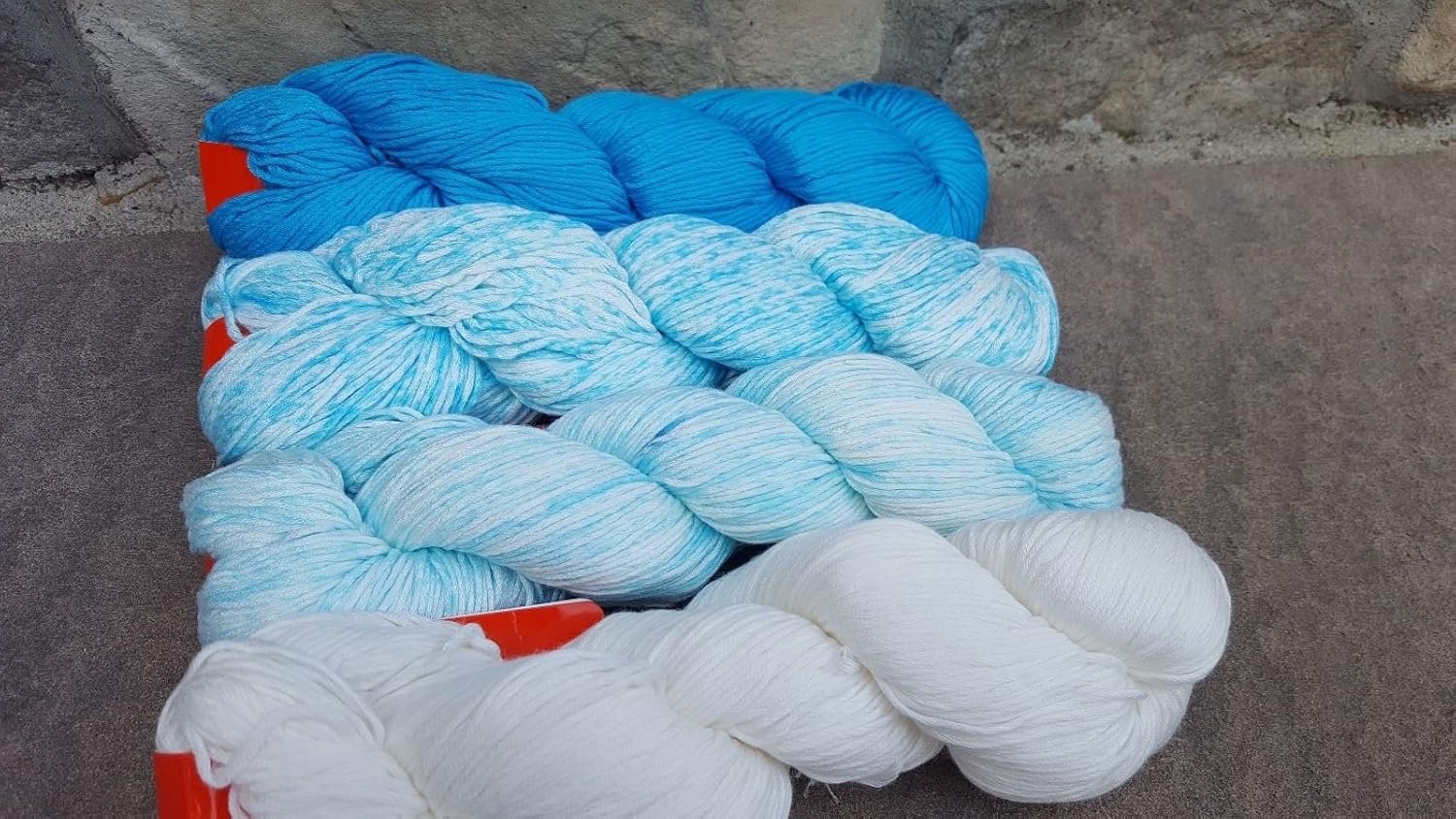 FEZA GRADIENT BABY BLANKET YARN KIT Color 505 Aqua and