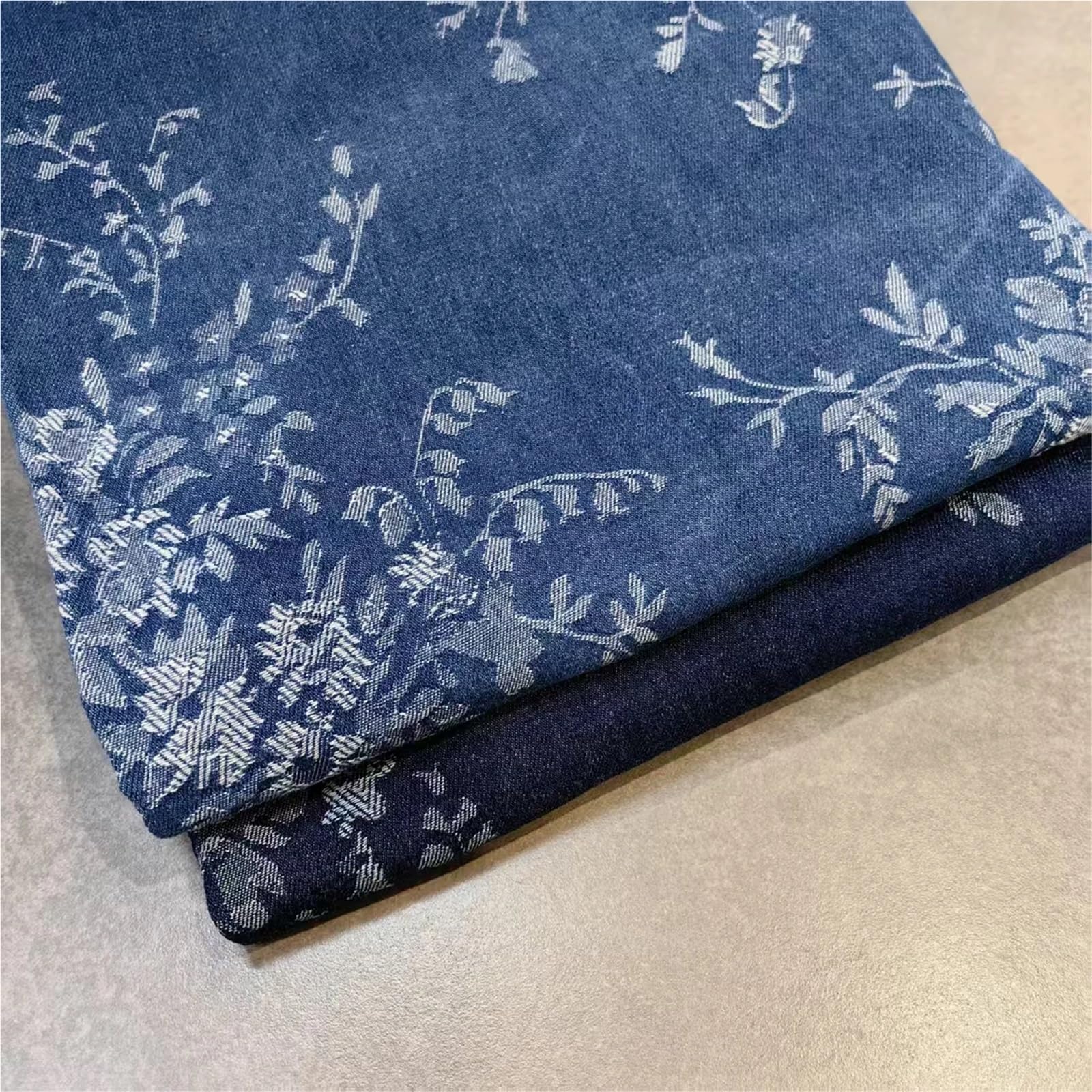 Tela Vaquera De AlgodóN Tela vaquera lavada Jacquard for manualidades, almohadas, zapatos, sombreros, ropa de moda, Material costura Diy por metro Tela De Costura(Dark blue,1.5 meters)