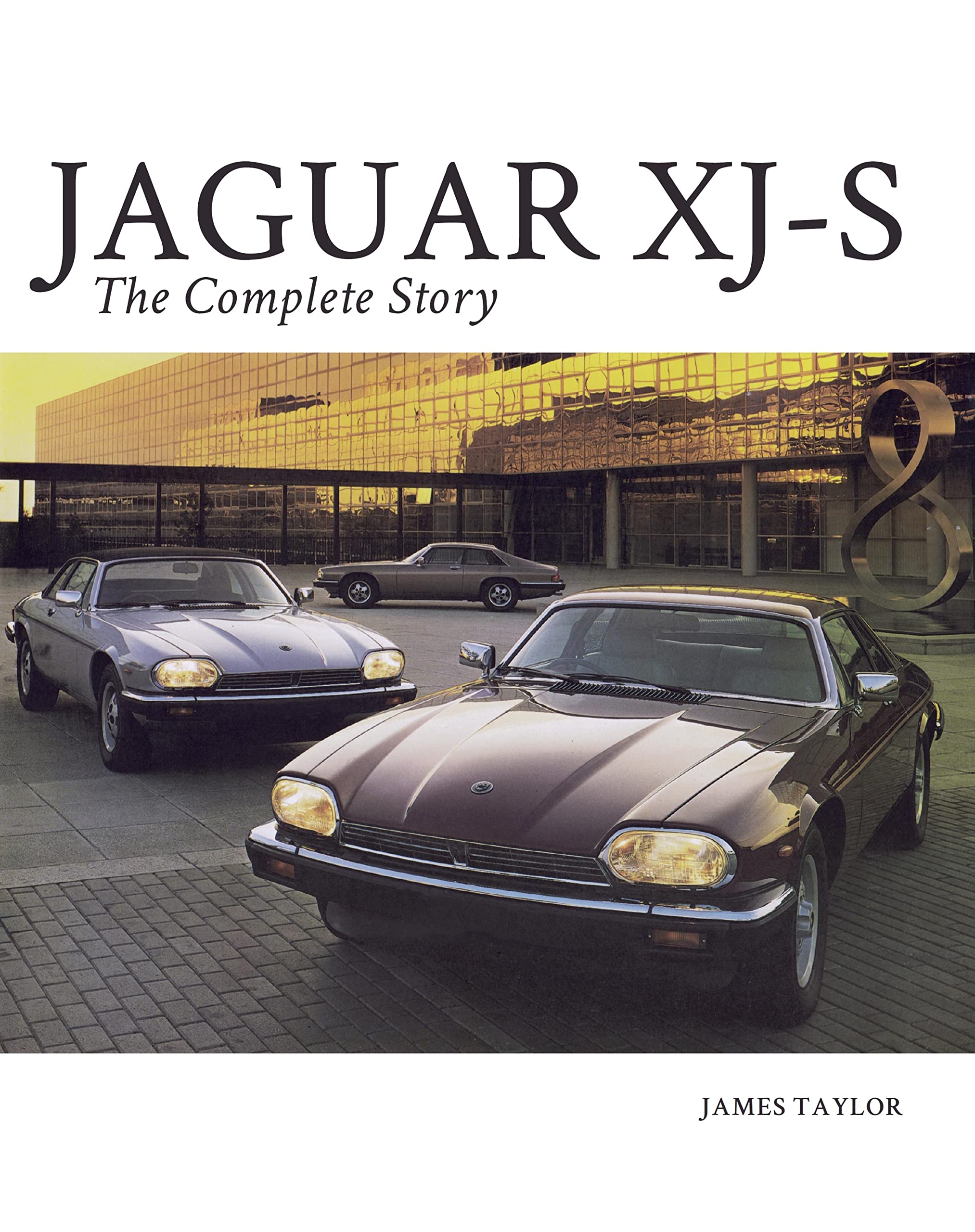 Jaguar XJ-S Complete Story livre historique sur l'évolution du grand tourisme