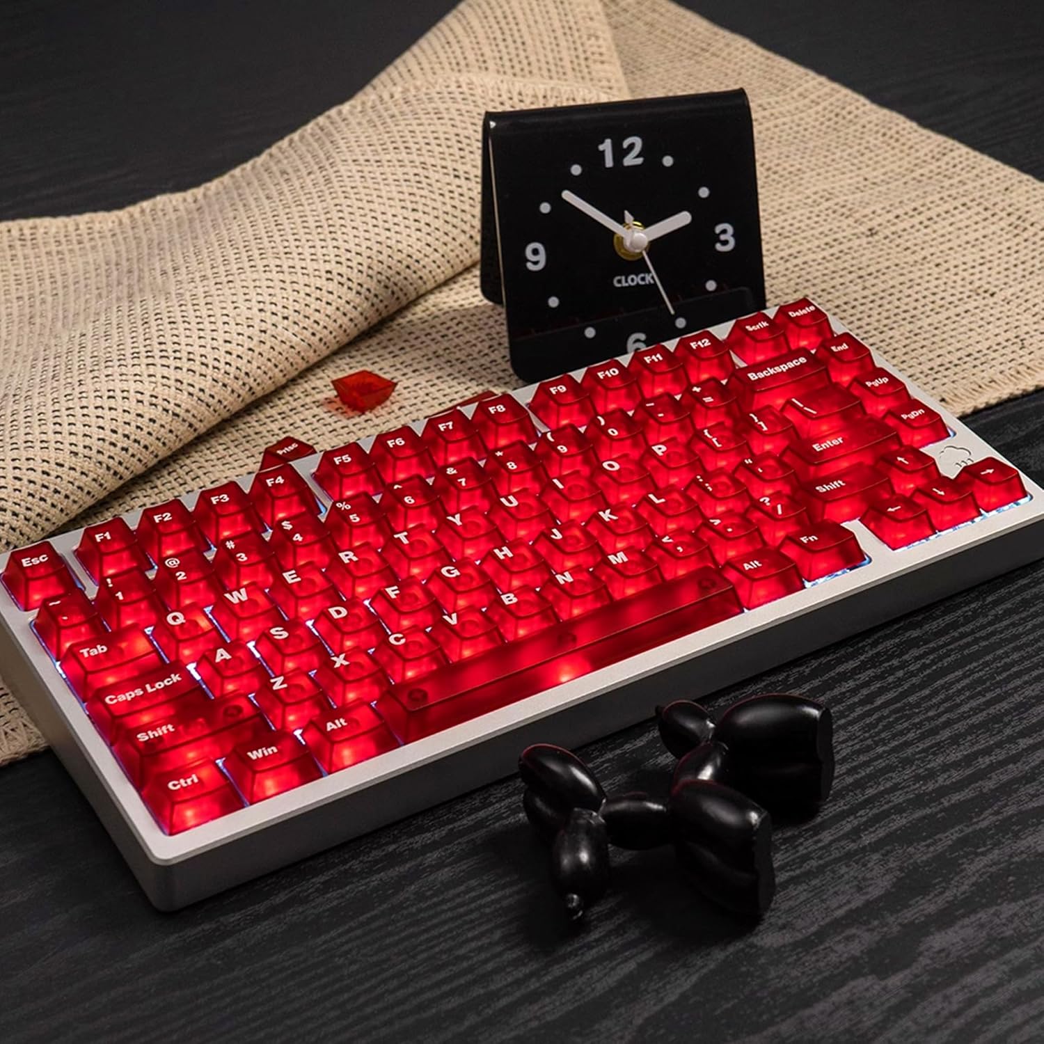 mintcaps Red Clear Keycaps - 151 Keys Transparent Cherry Profile Keyboard Keycaps Backlit Crystal PC Keycap Set Custom Key caps 75 Percent Shine Through Mechanical Keyboard