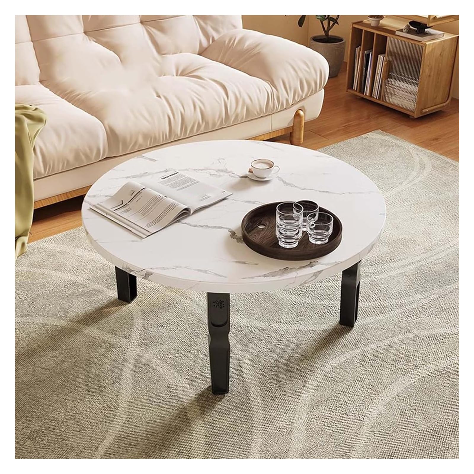 Table d'appoint en bois pliante idéale pour gagner de la place
