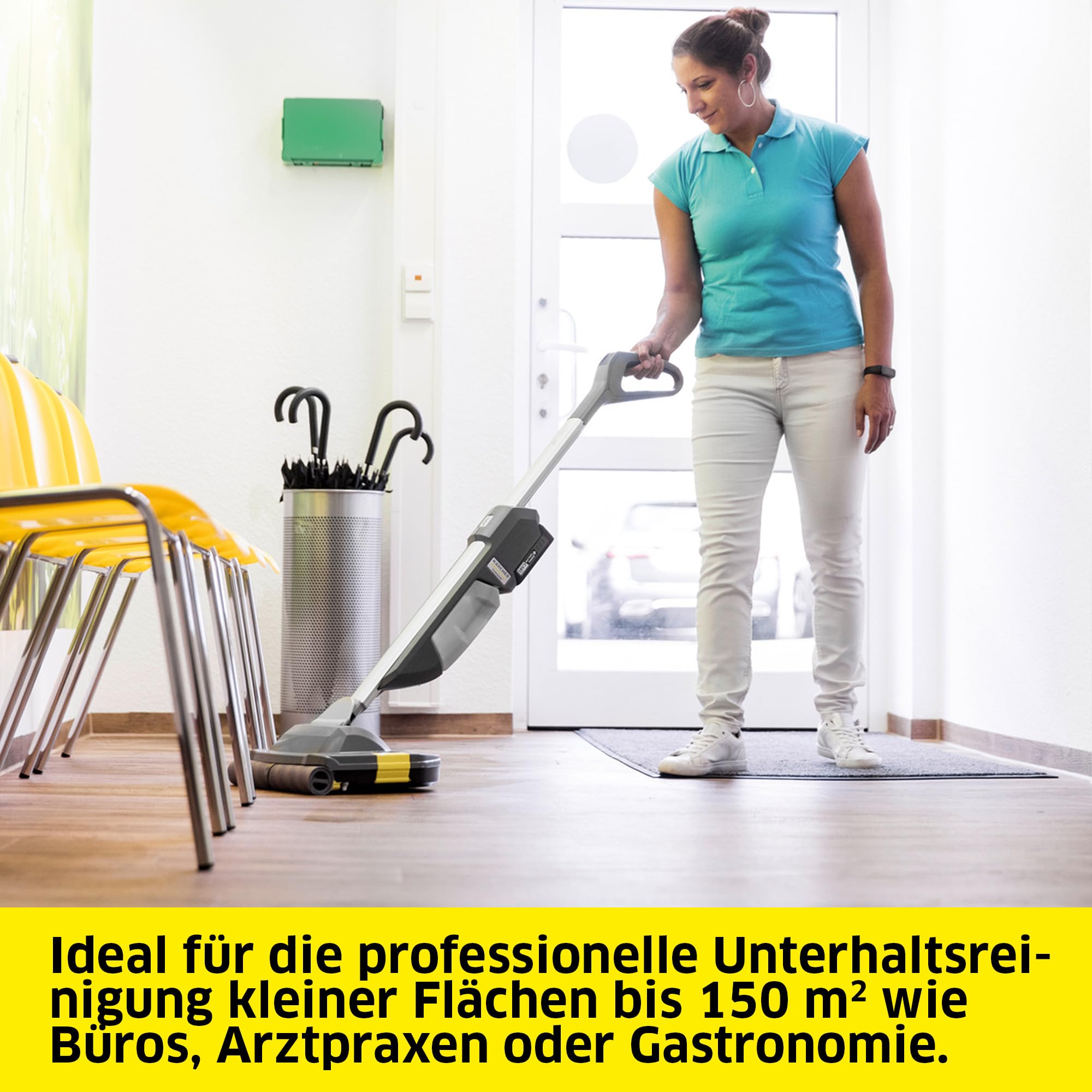 Kärcher Scheuersaugmaschine BR 30/1 C Bp, Leistung: 70 W, Flächenleistung: max. 150 m², 2-Tank-System, Arbeitsbreite: 300 mm, Walzenbürste, verwendbar mit dem Kärcher 18-V-Akku, ohne Akku