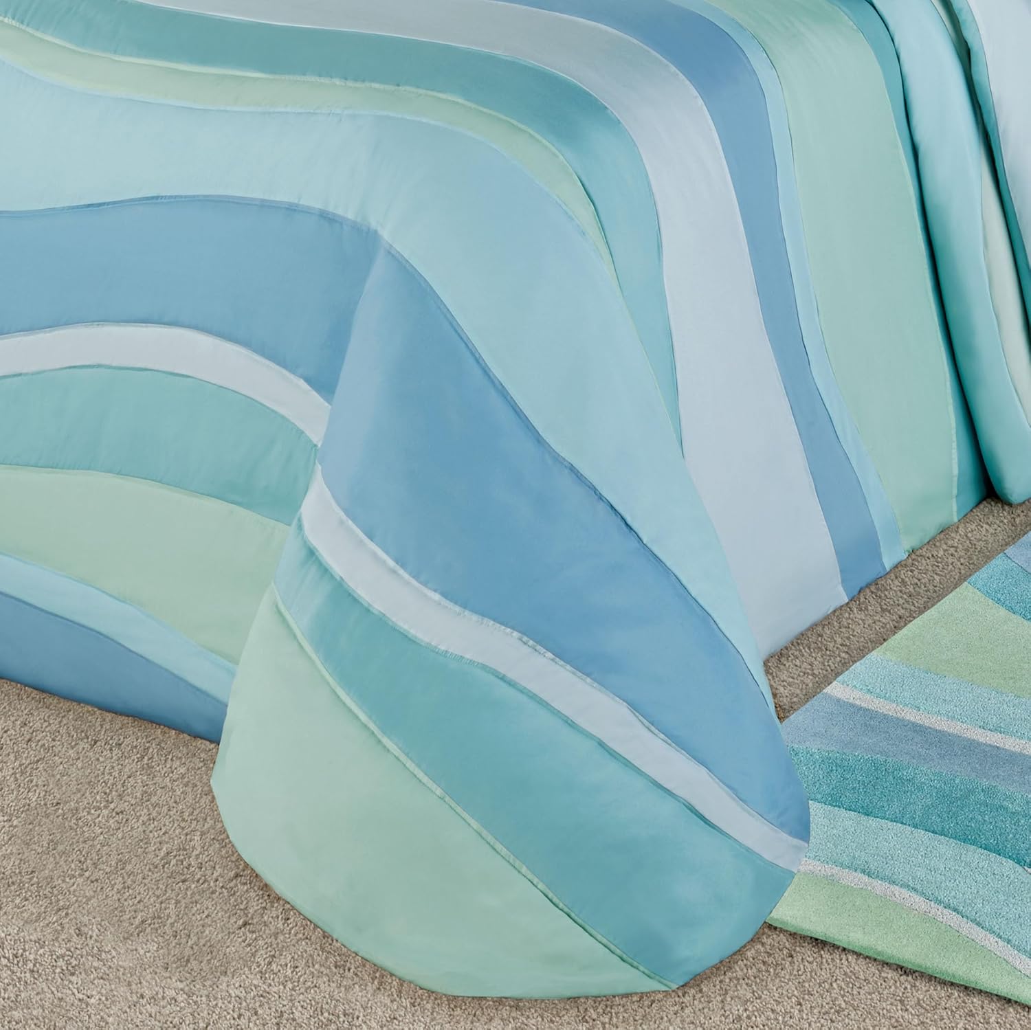 Ocean Tides II Bedding | Coastal Cool-Hued Abstract Wave Bands | Machine Washable Polyester Microfiber Ensemble | 2 Piece Lightweight Oversized Bed Set with California King Bedspread & 2 King Shams