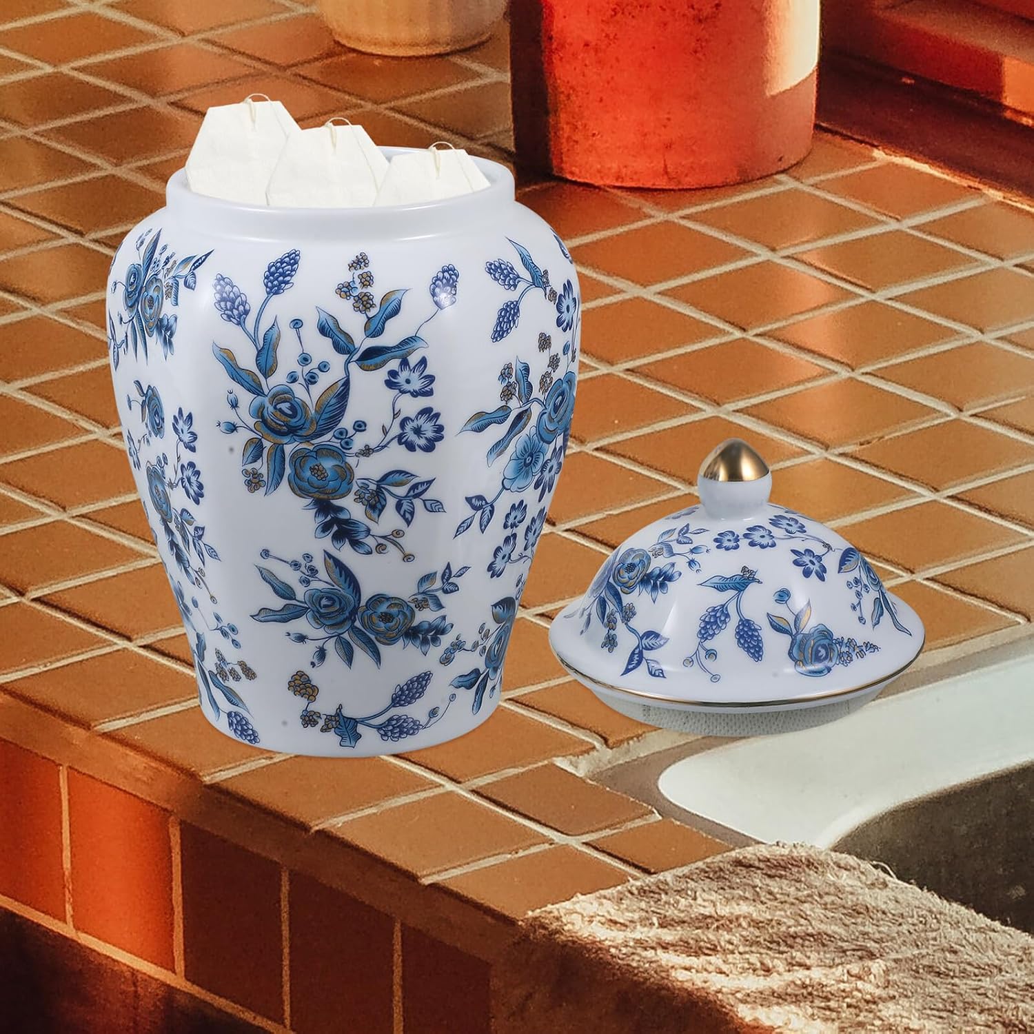 TEHAUX Airtight Blue and White Porcelain Tea Jar Ceramic Storage Canister for Loose Tea Coffee Nuts Kitchen Decorative Oriental Style