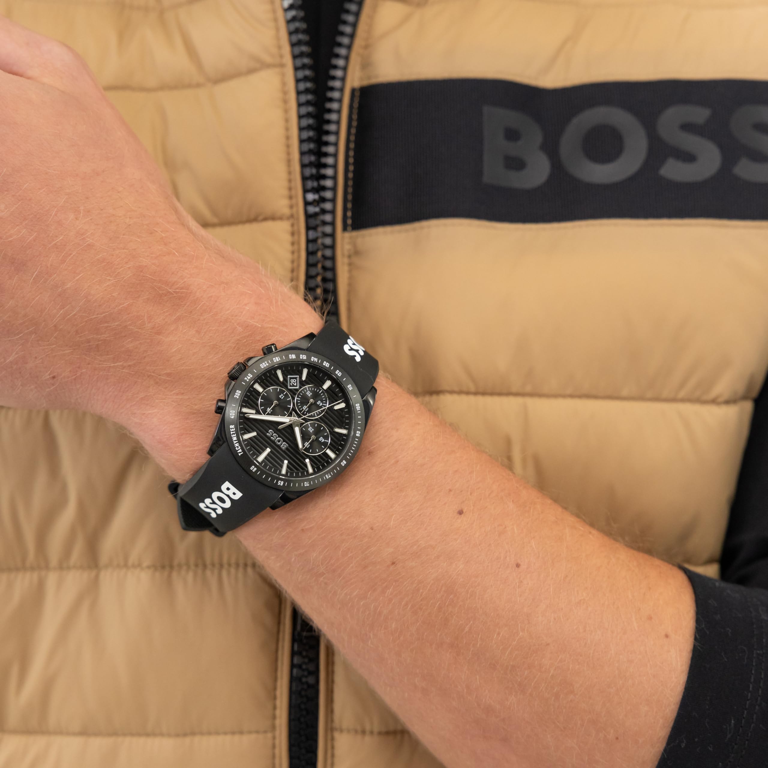 BOSS Chronograph Quarz Uhr für Herren Kollektion Strike Chrono mit Edelstahl- oder Silikonband
