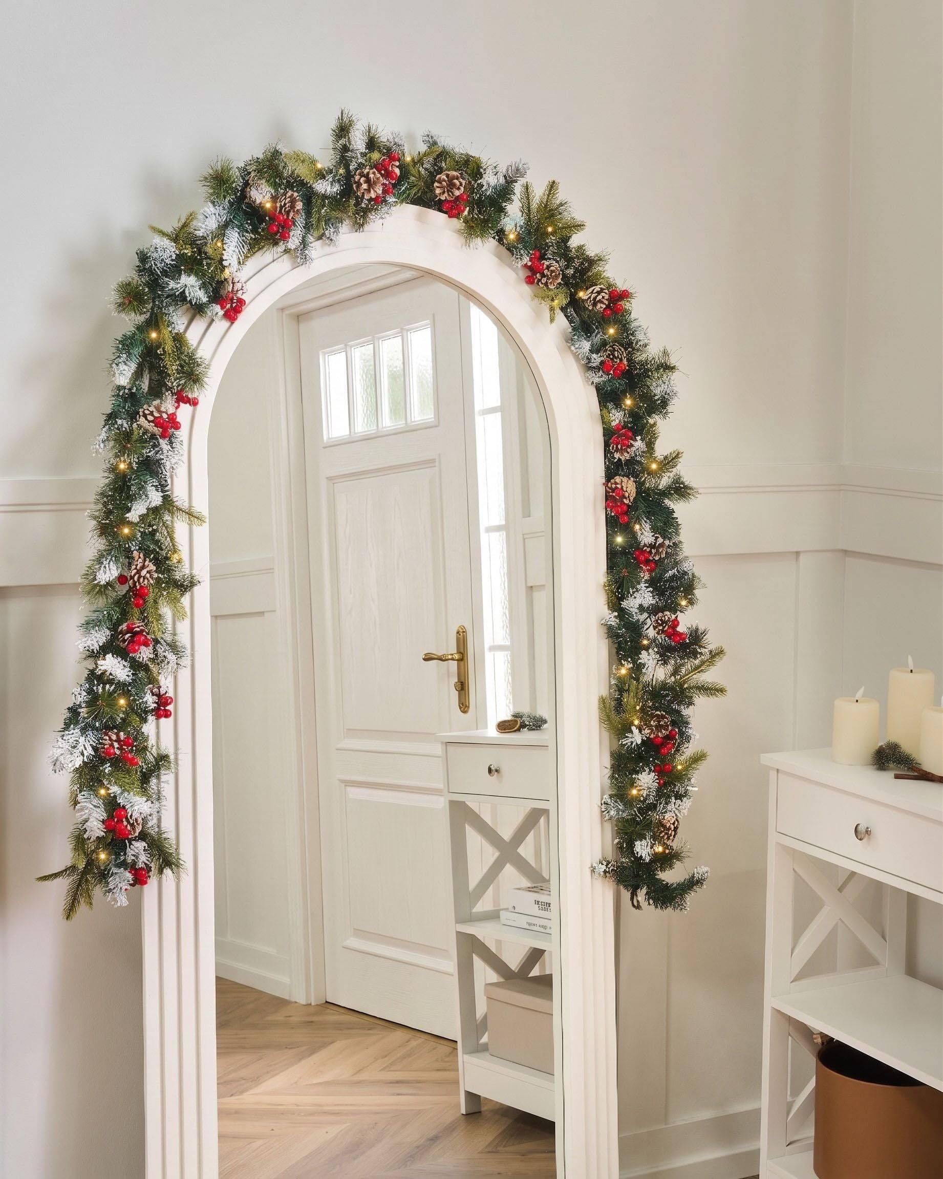 Künstliche Weihnachtsgirlande mit Beleuchtung Schnee 270 cm Indoor grün Paimio