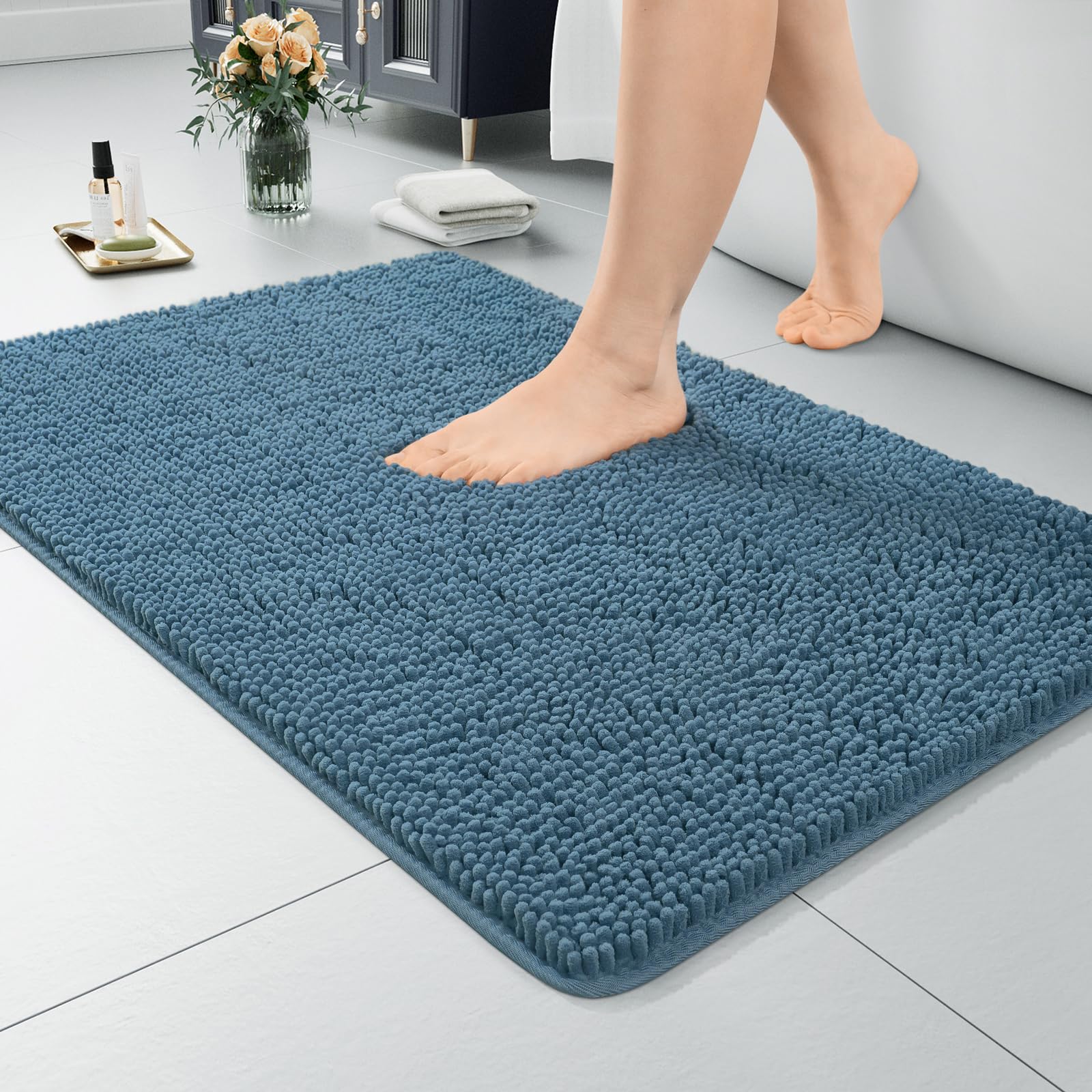 LOCHAS Luxury Bathroom Rug Shaggy Bath Mat 20 x 30 Inch, Washable Non Slip Bath Rugs for Bathroom Shower, Soft Plush Chenille Absorbent Carpets Mats,