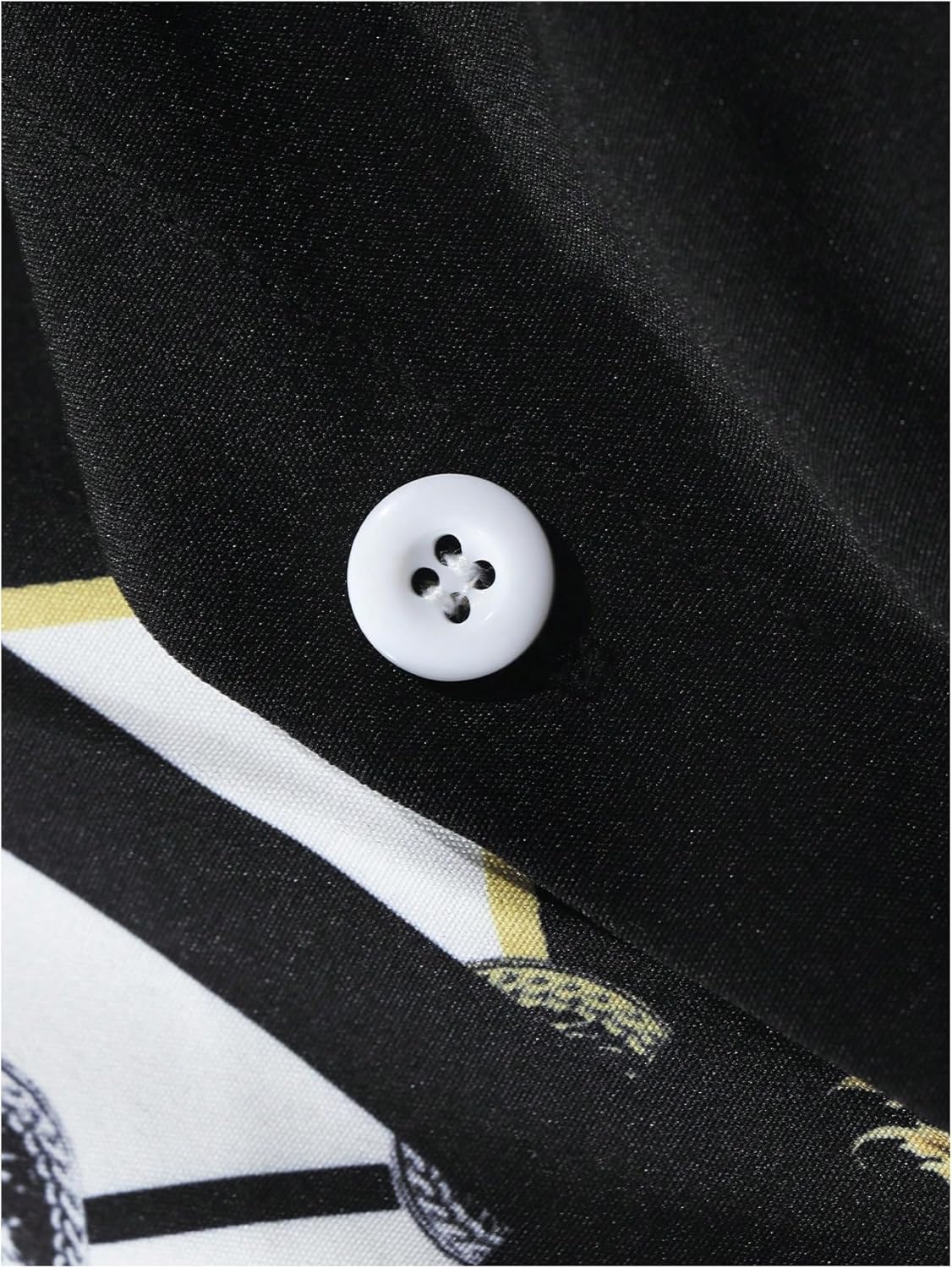 WDIRARA Men's Baroque Printed Dress Shirts Short Sleeve Button Down Business Dress Shirts - Image 7